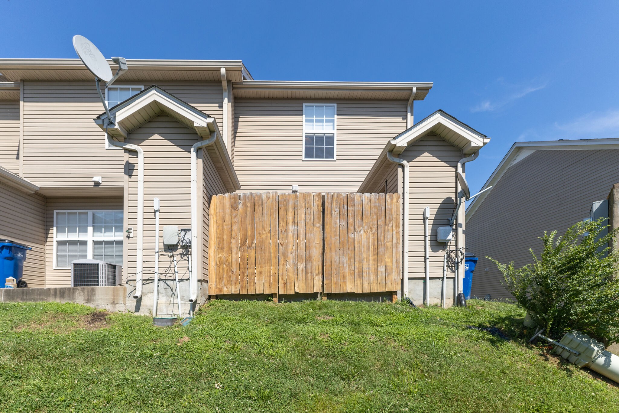 4015 Cody Dr