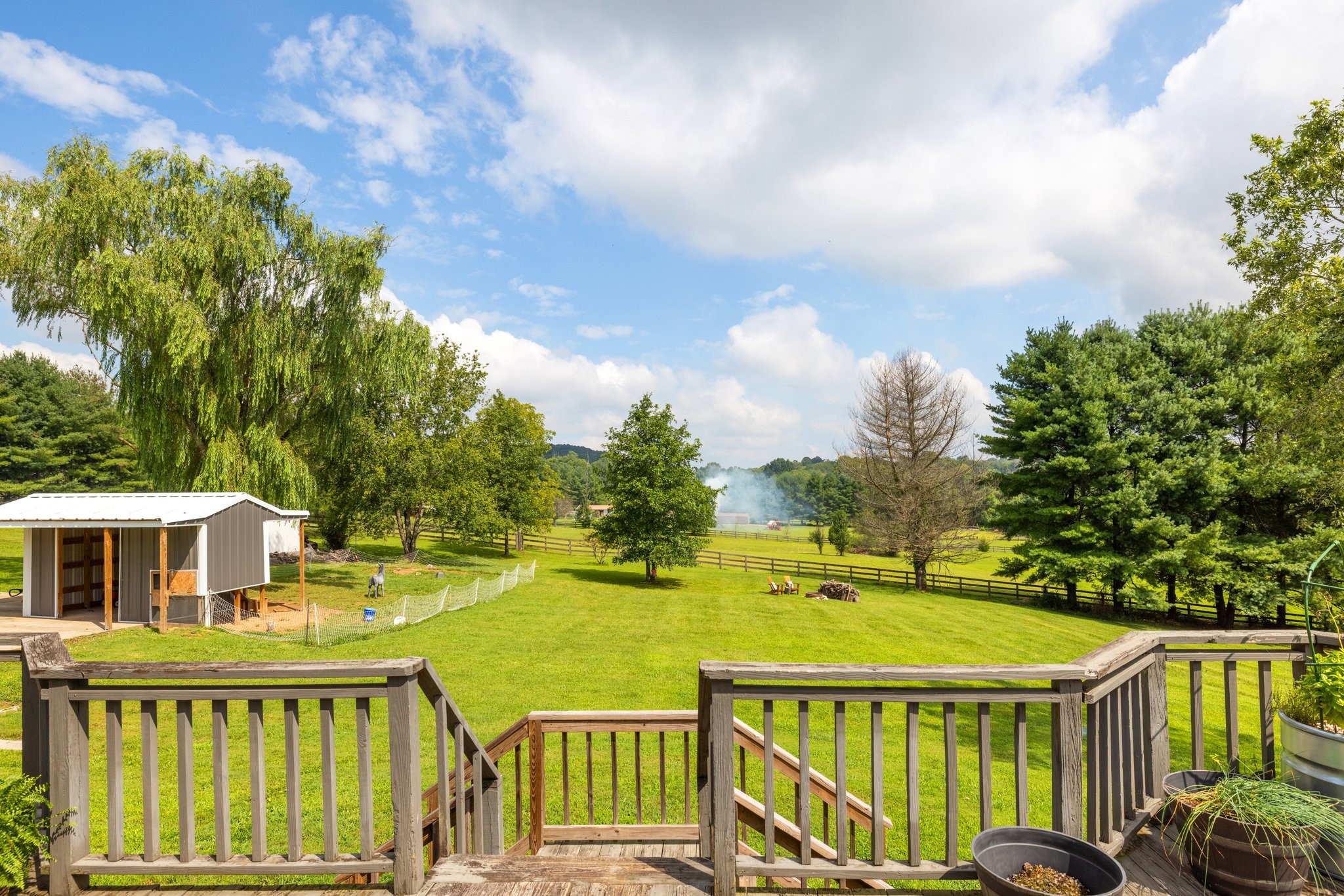 1021 Fairmont Dr