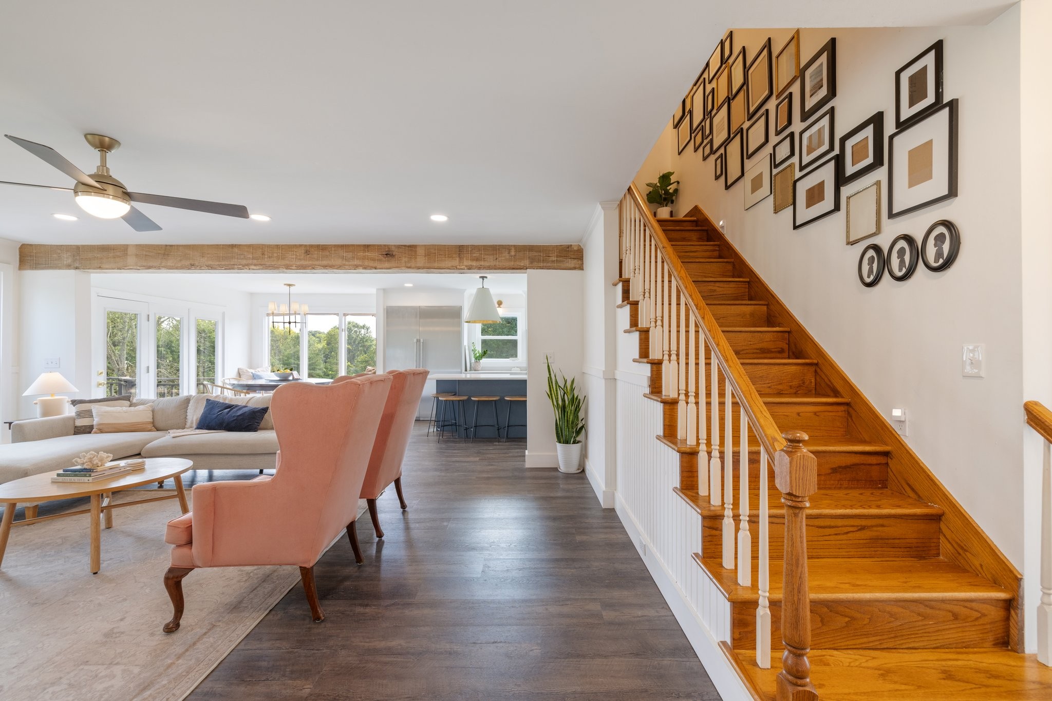 1021 Fairmont Dr