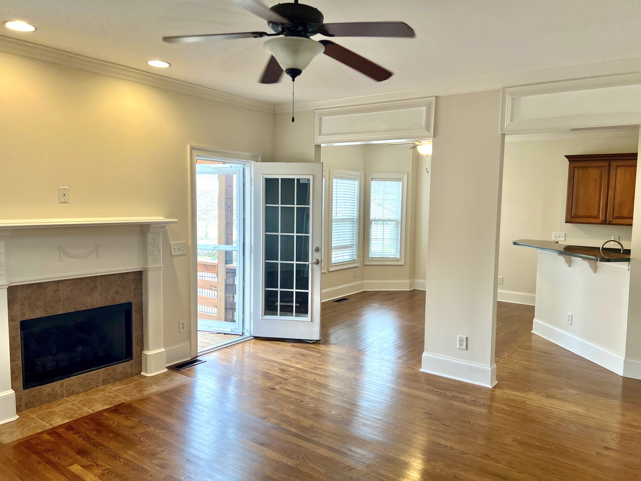 2000 Sunflower Dr