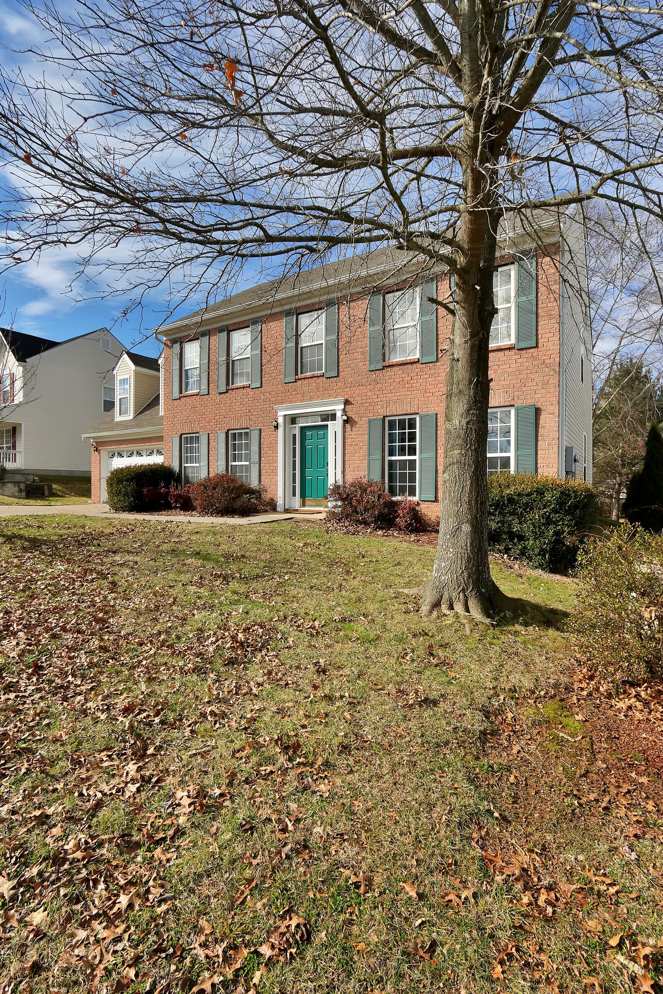 1032 Vanguard Dr