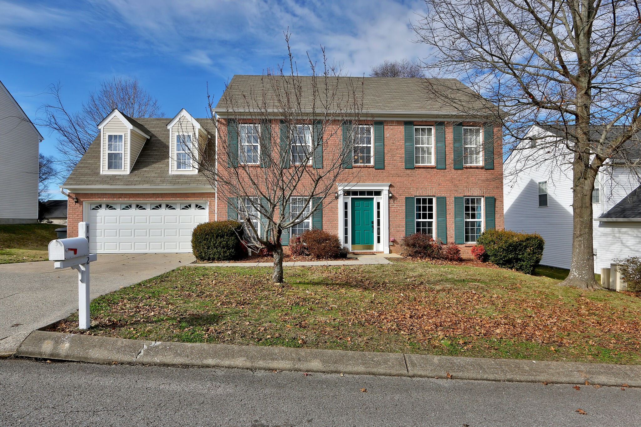 1032 Vanguard Dr