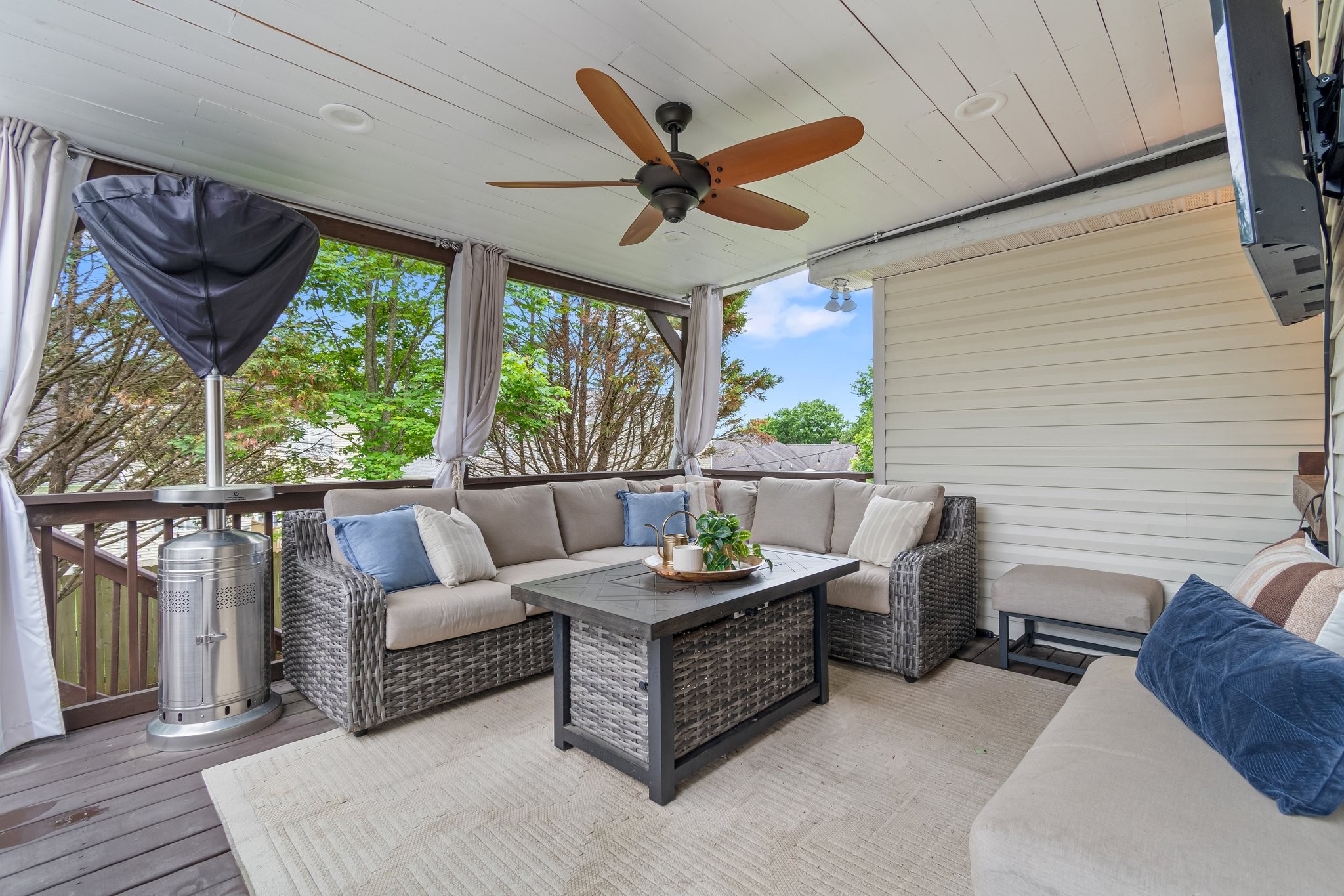 2115 Melody Dr