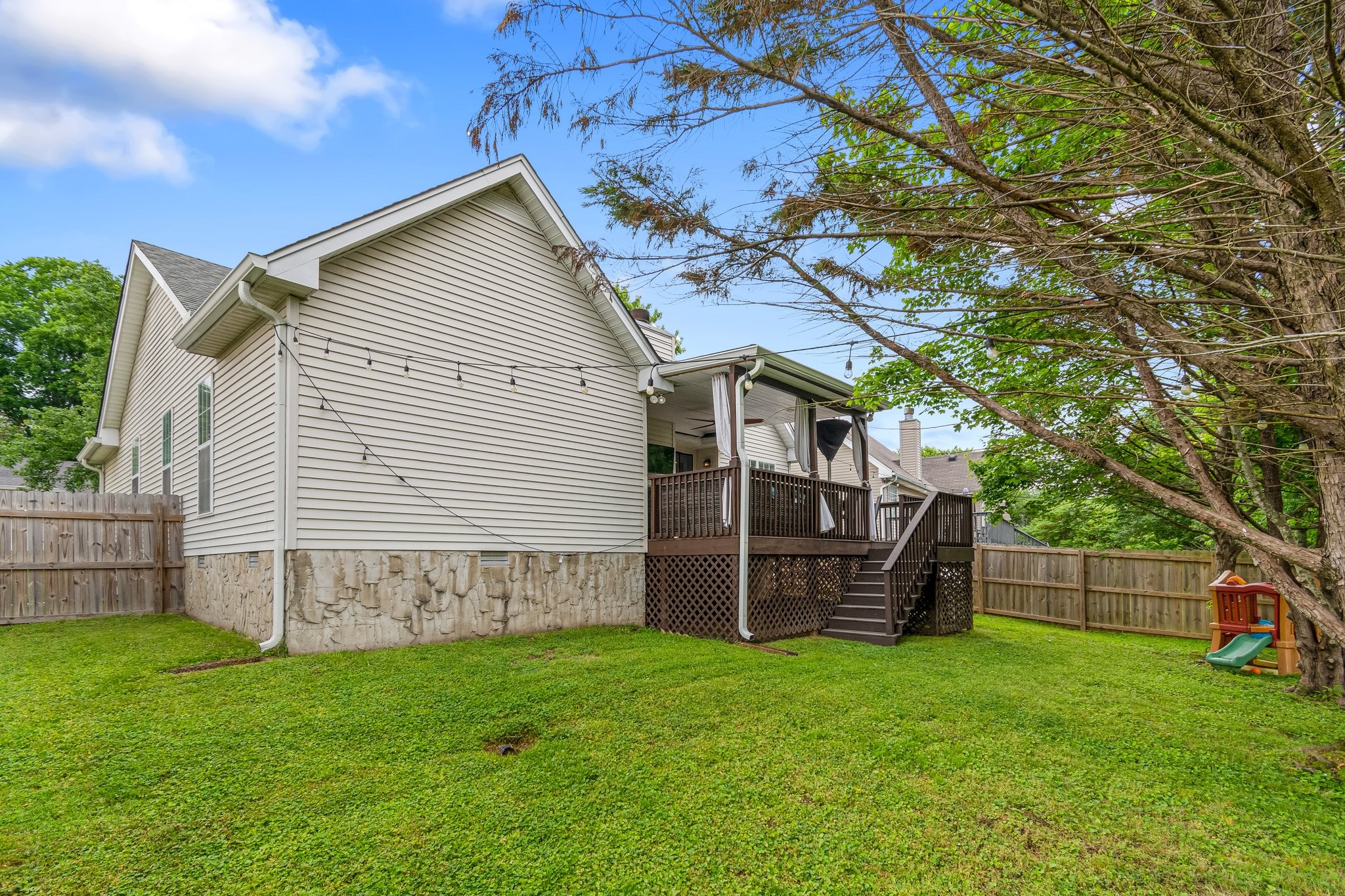 2115 Melody Dr