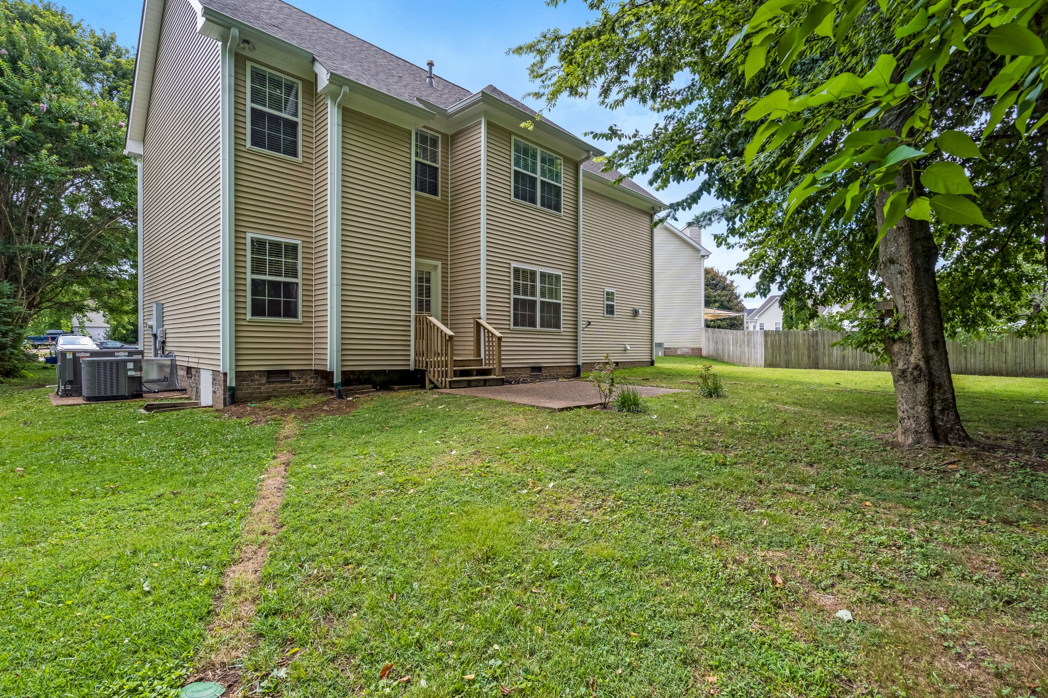 1513 Beaufort Pl