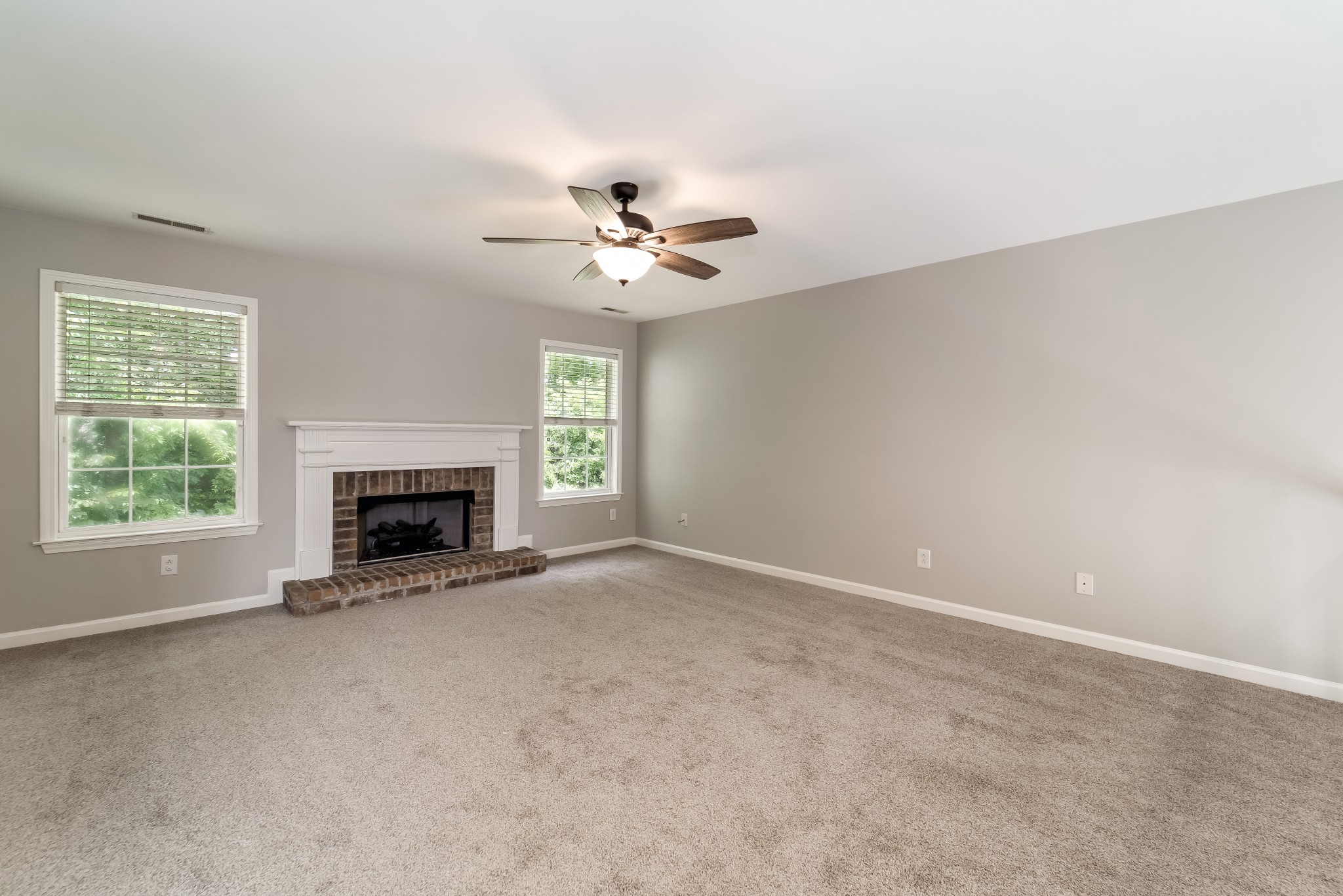 1513 Beaufort Pl