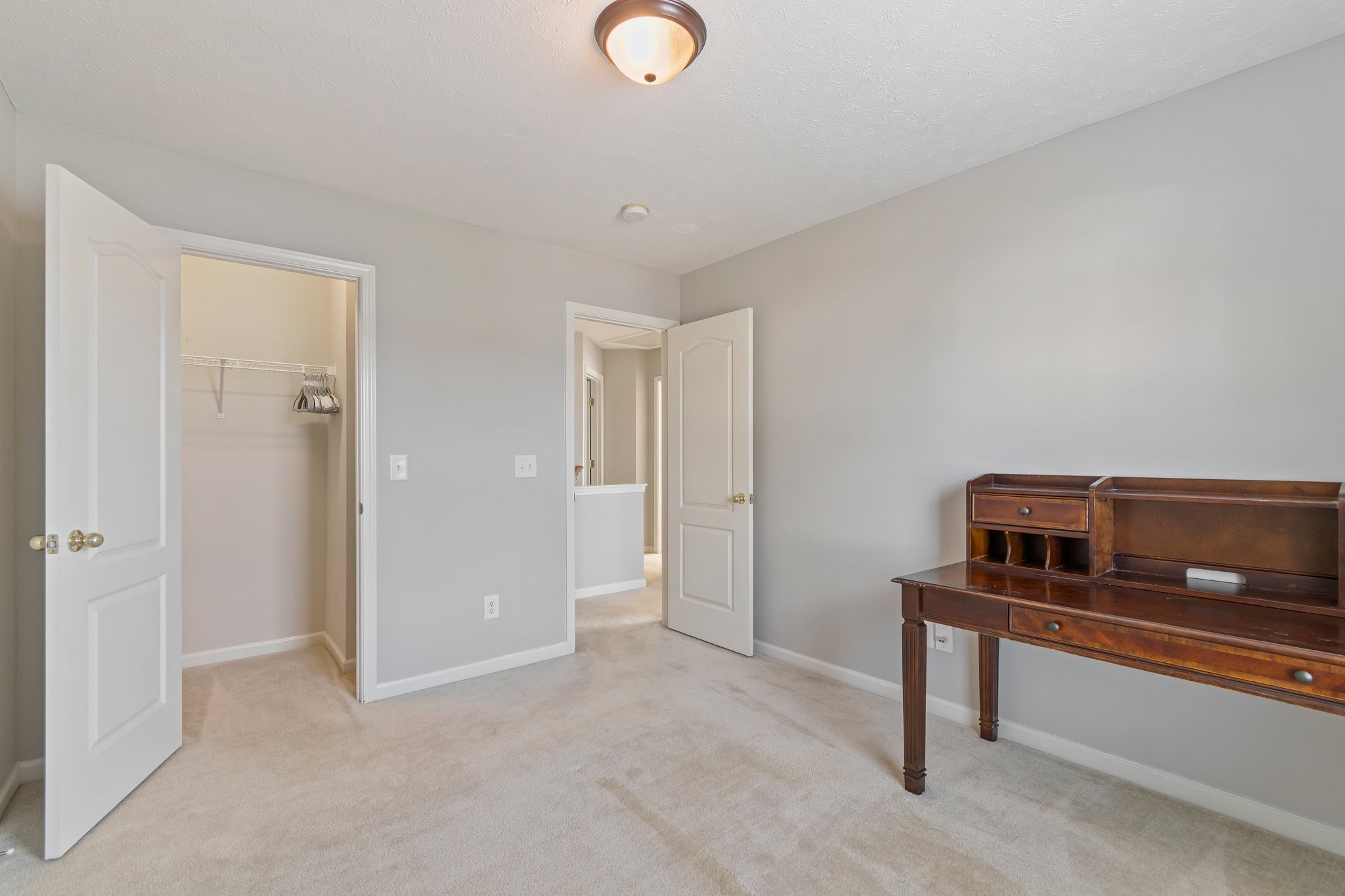 3263 Dark Woods Dr