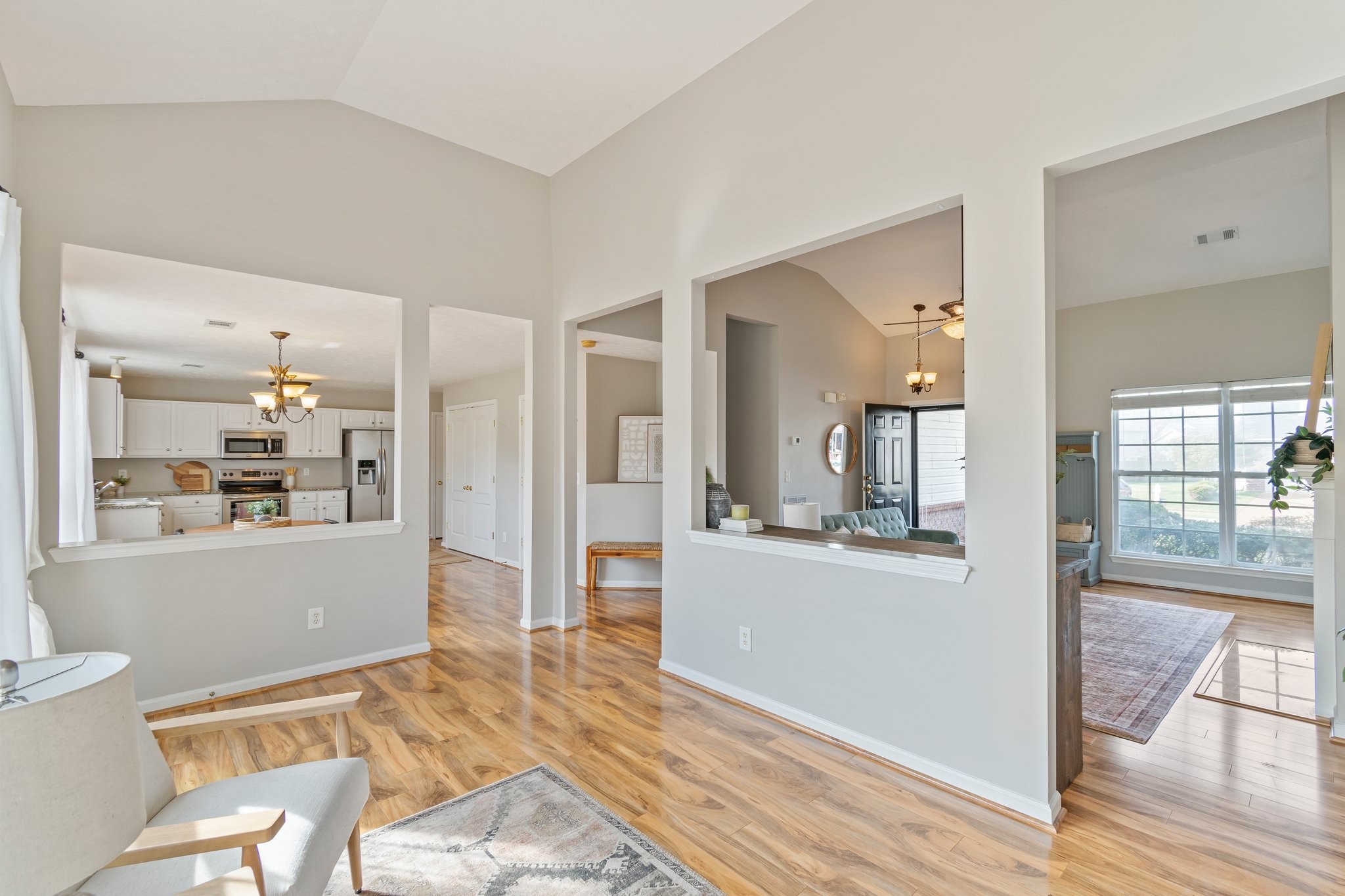 3263 Dark Woods Dr