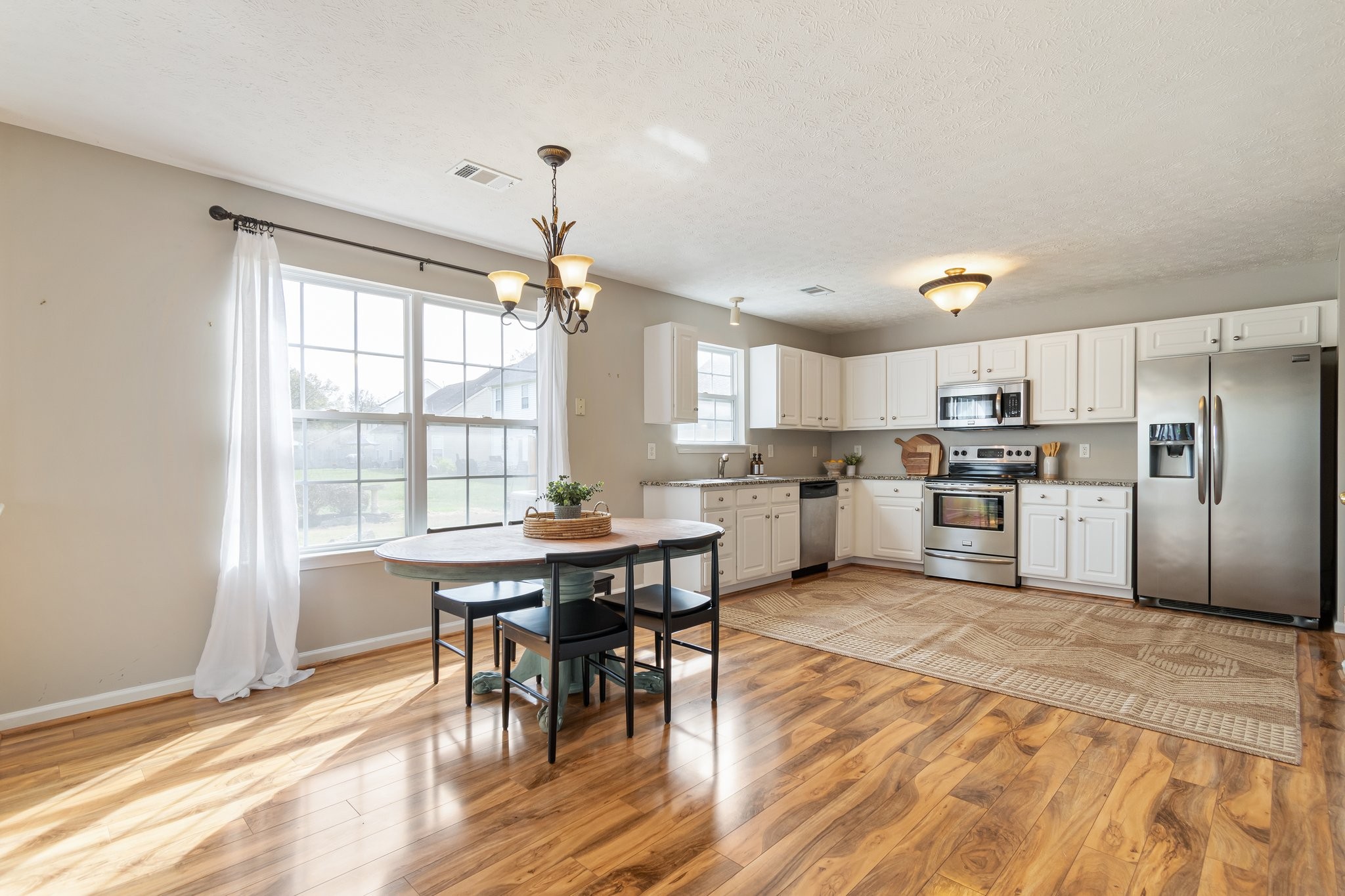 3263 Dark Woods Dr