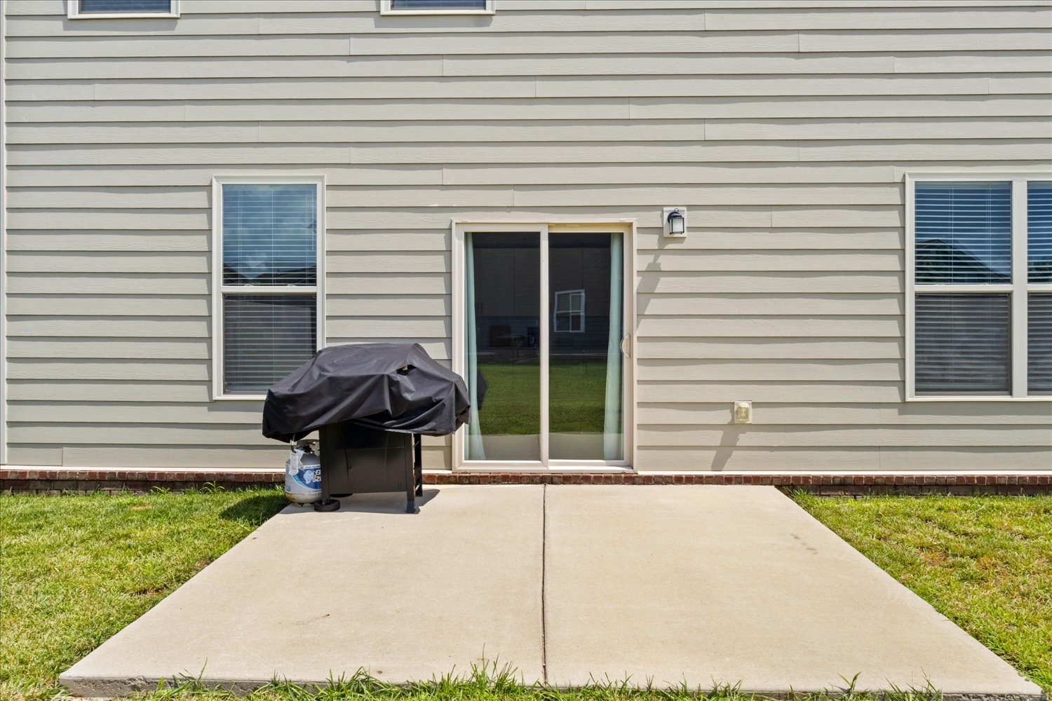 839 Ewell Farm Dr