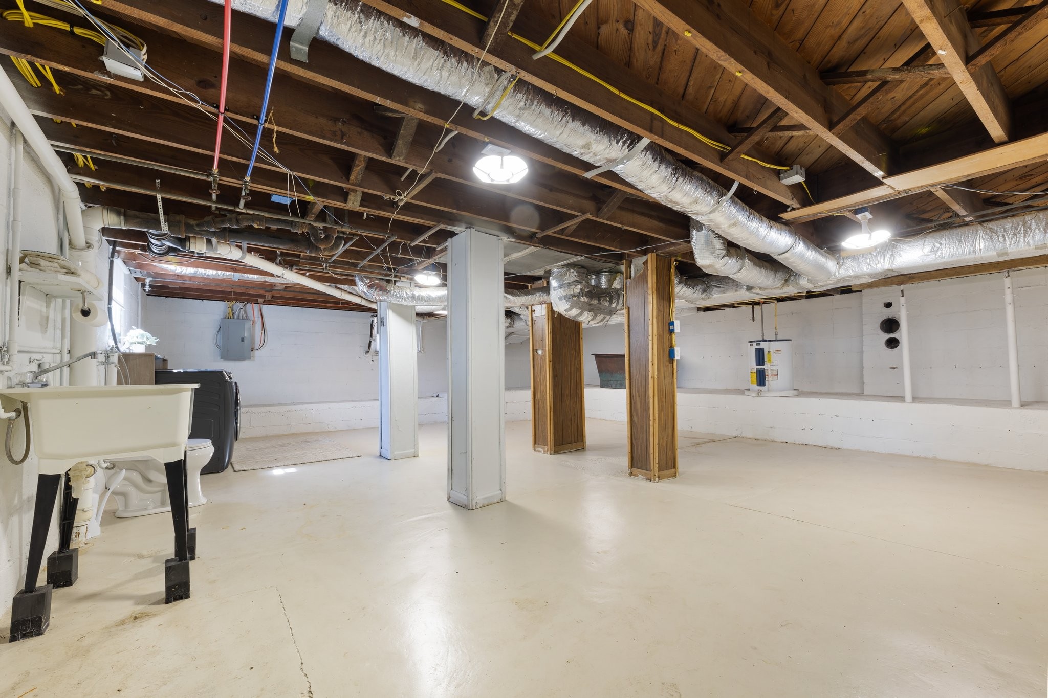 404 6th Ave