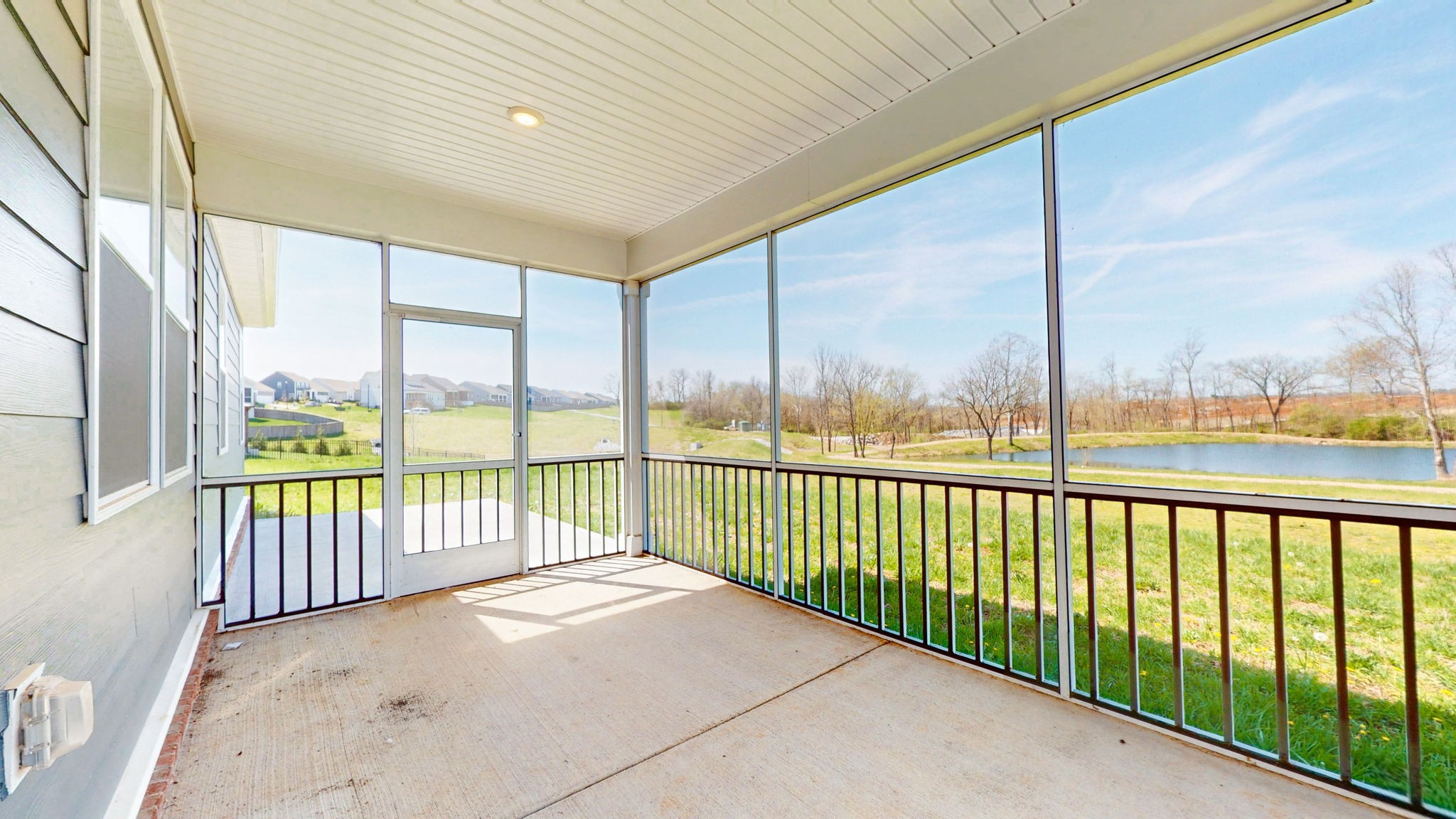 1011 Ewell Farm Cir