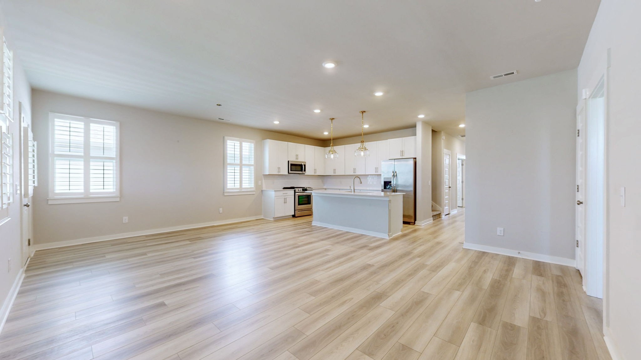 1011 Ewell Farm Cir