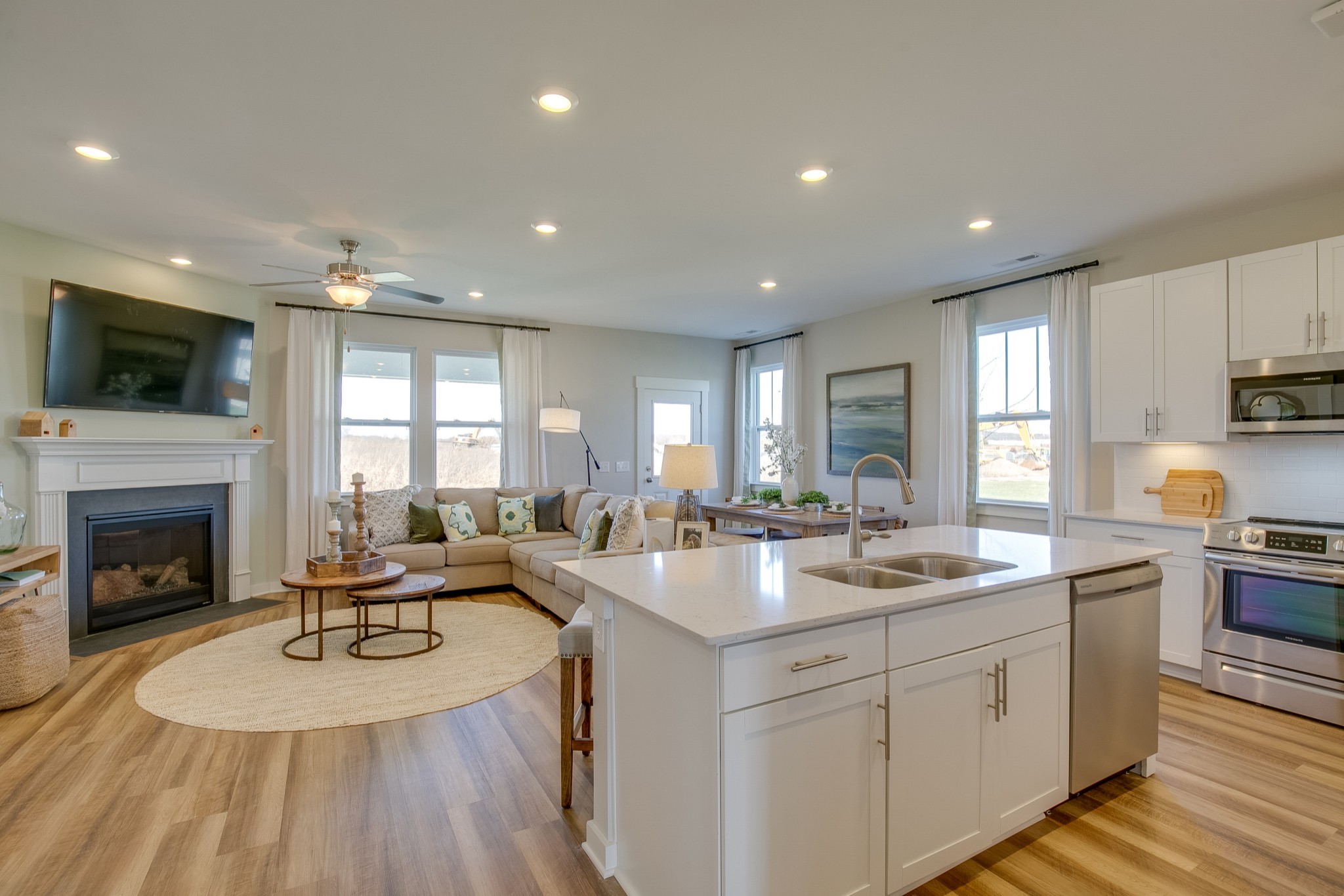 1011 Ewell Farm Cir
