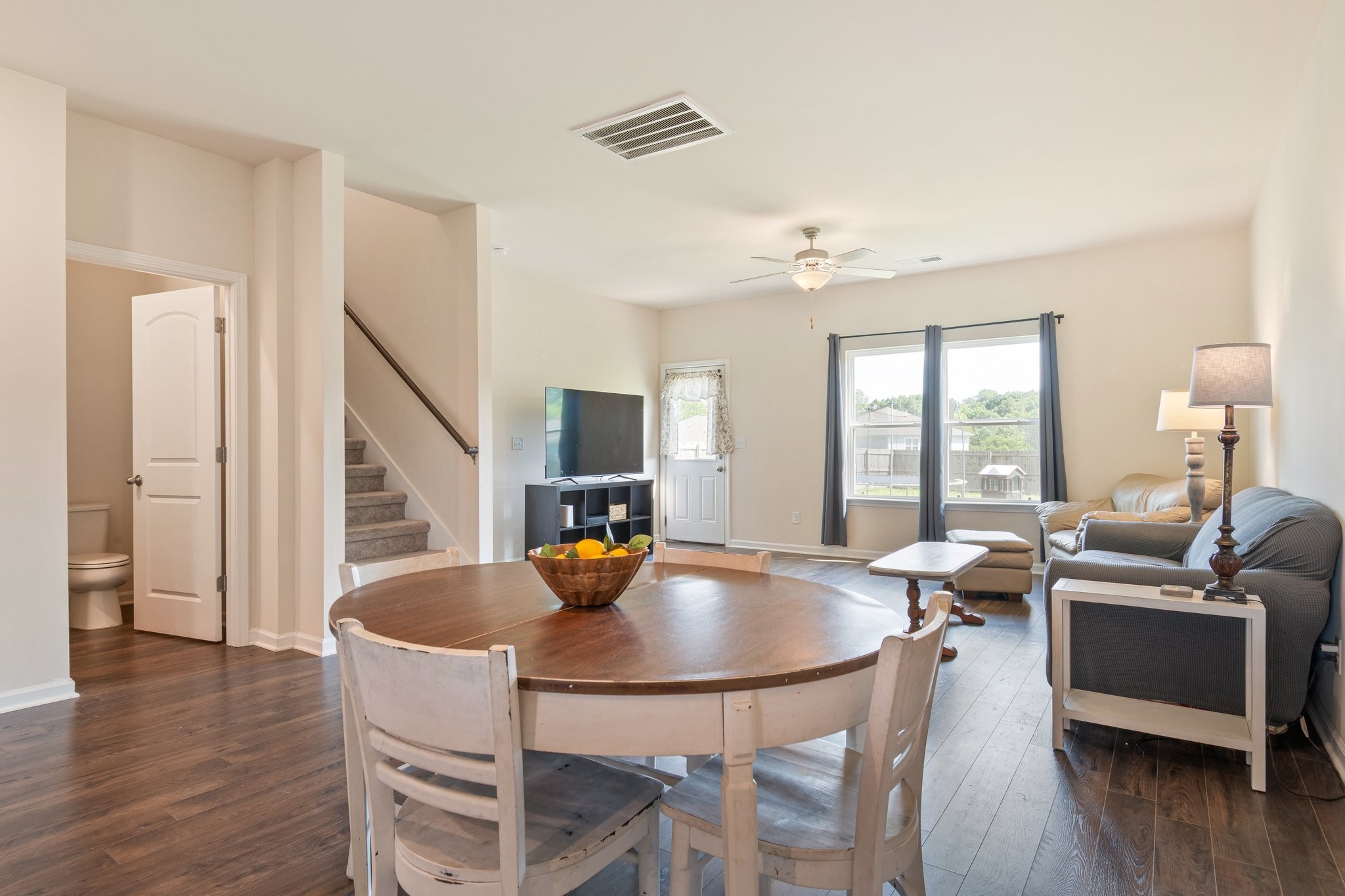 2555 Queen Bee Dr