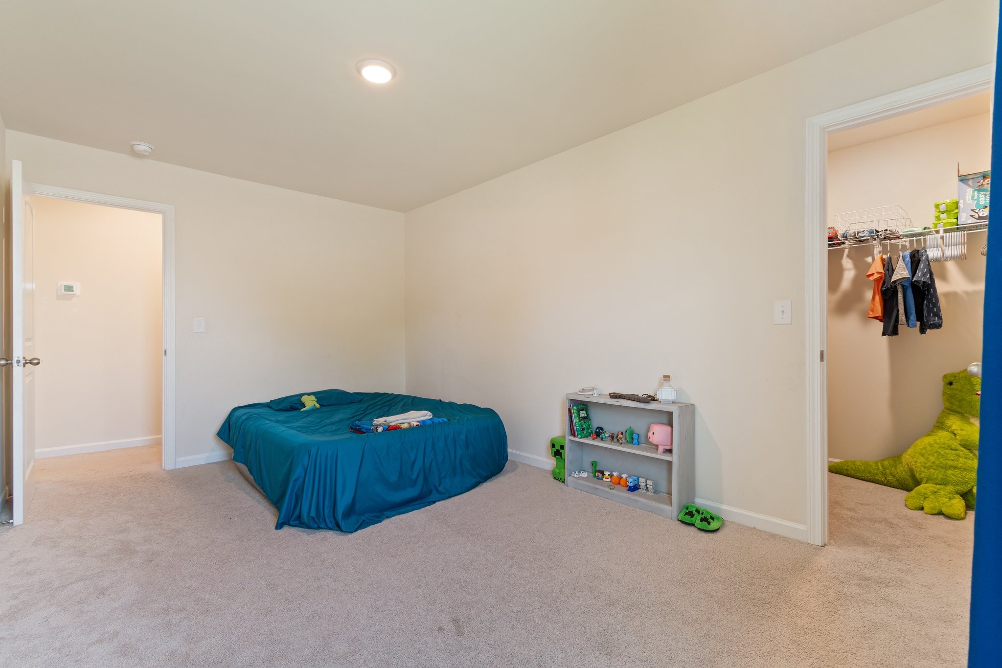 2555 Queen Bee Dr