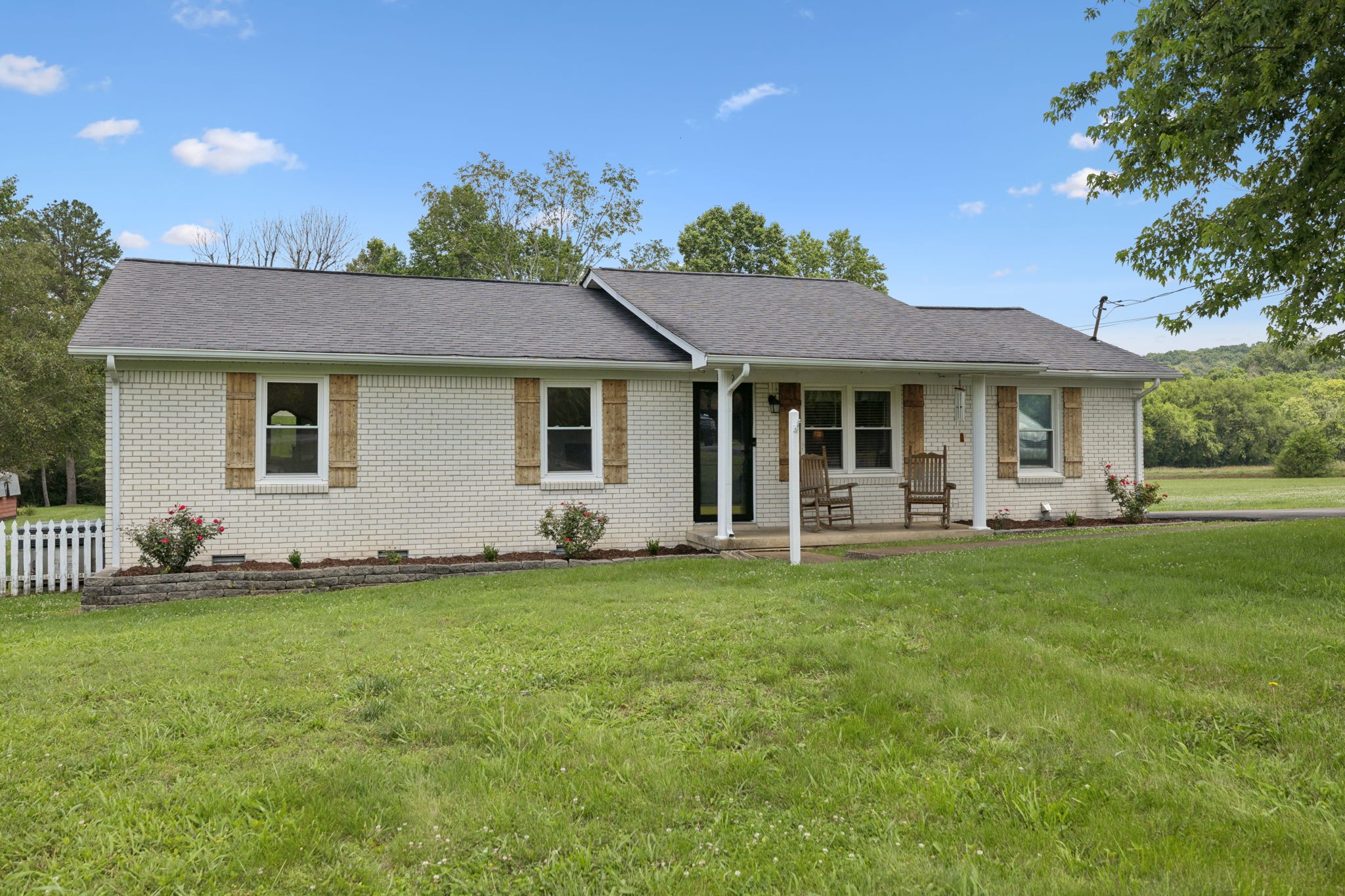 1710 New Highway 7
