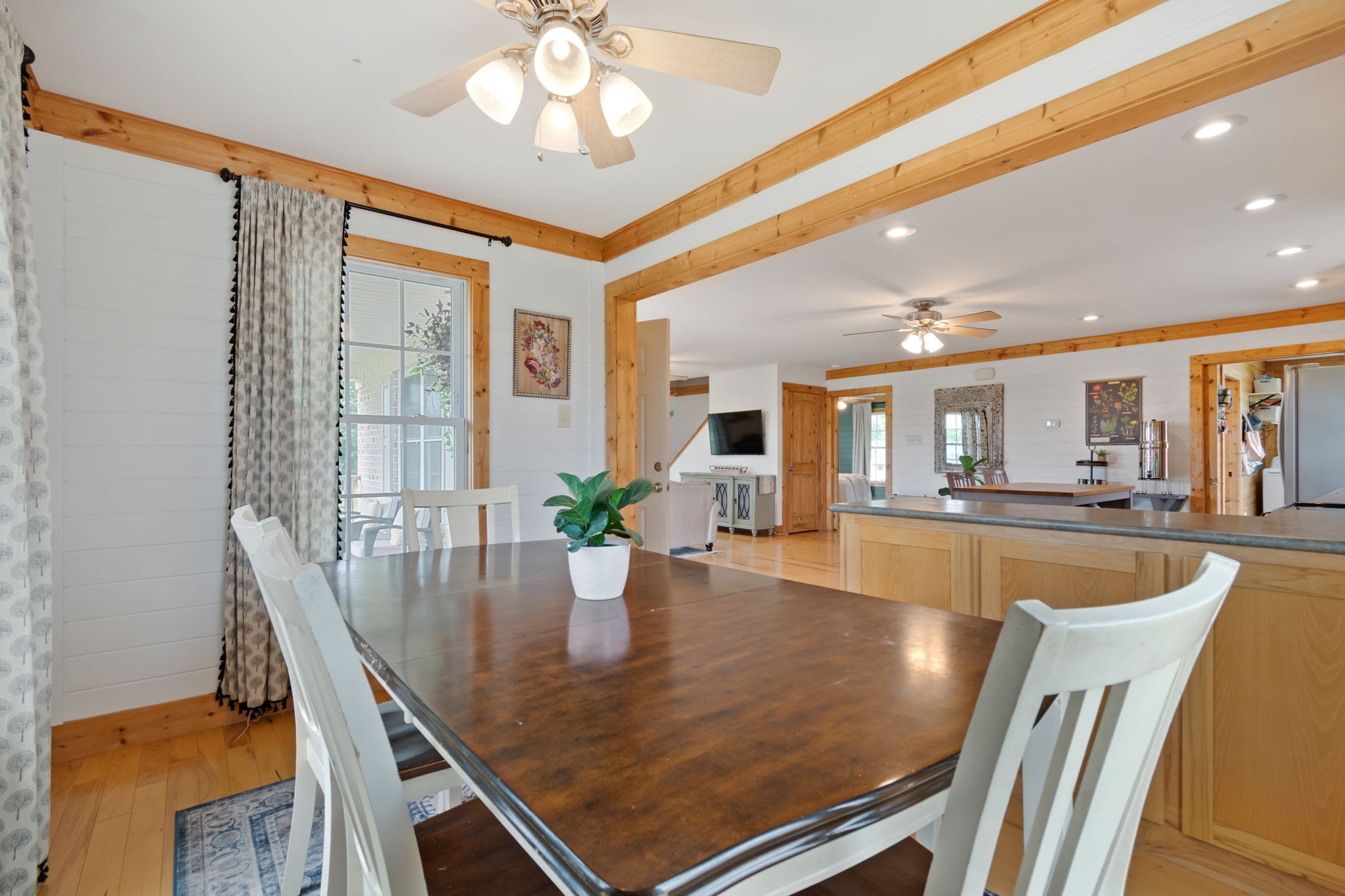 1371 Verona Caney Rd