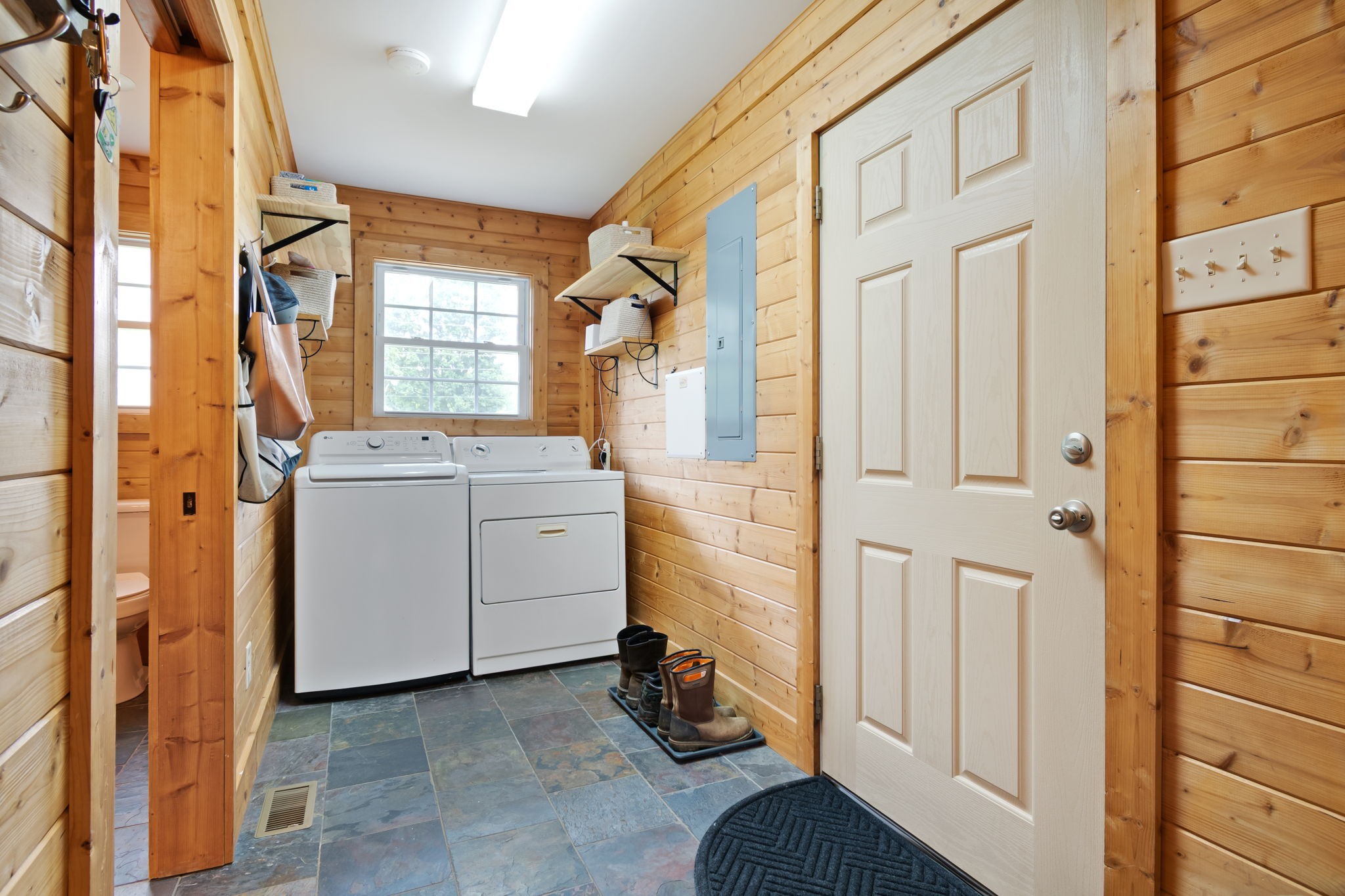 1371 Verona Caney Rd