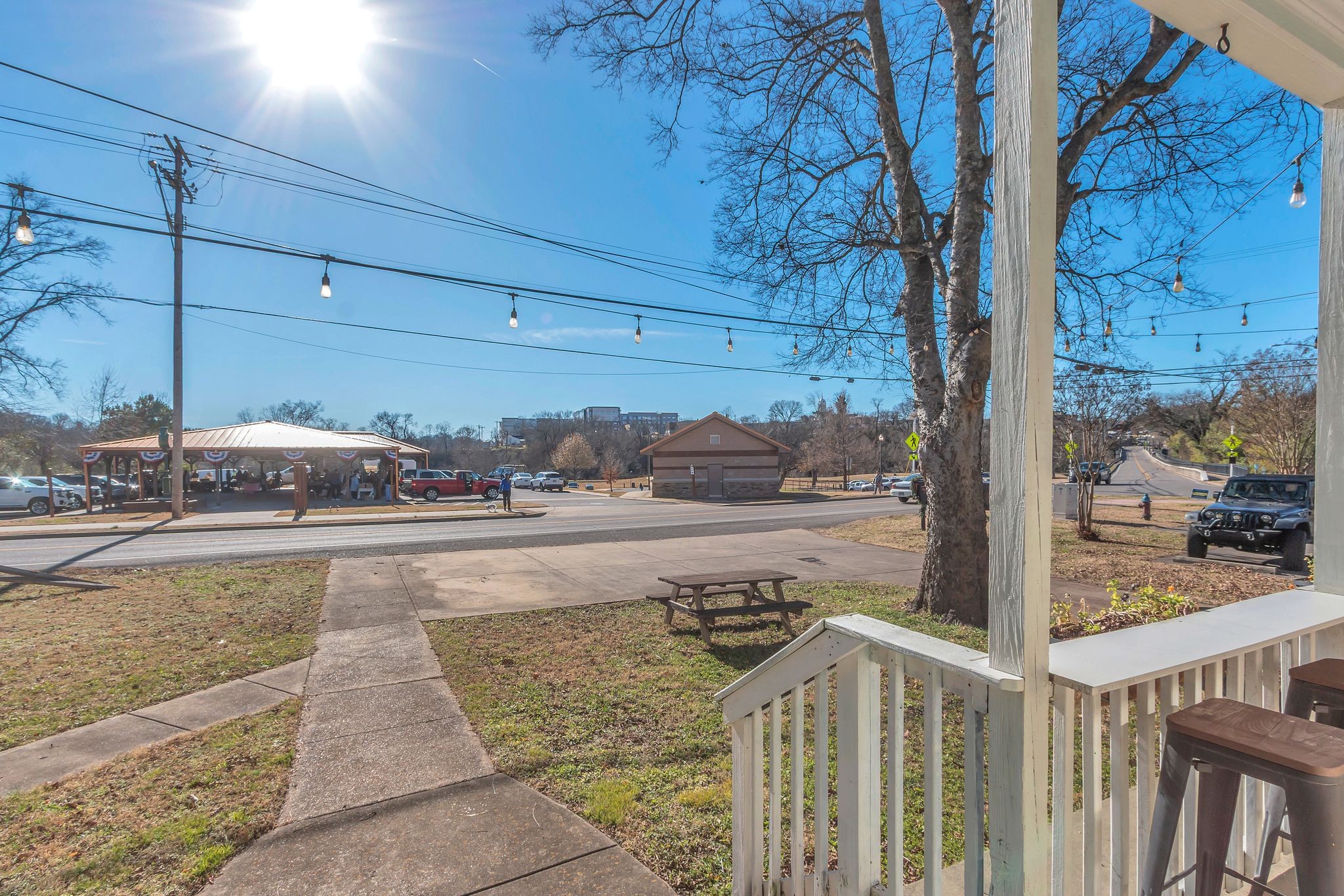 105 Riverside Dr