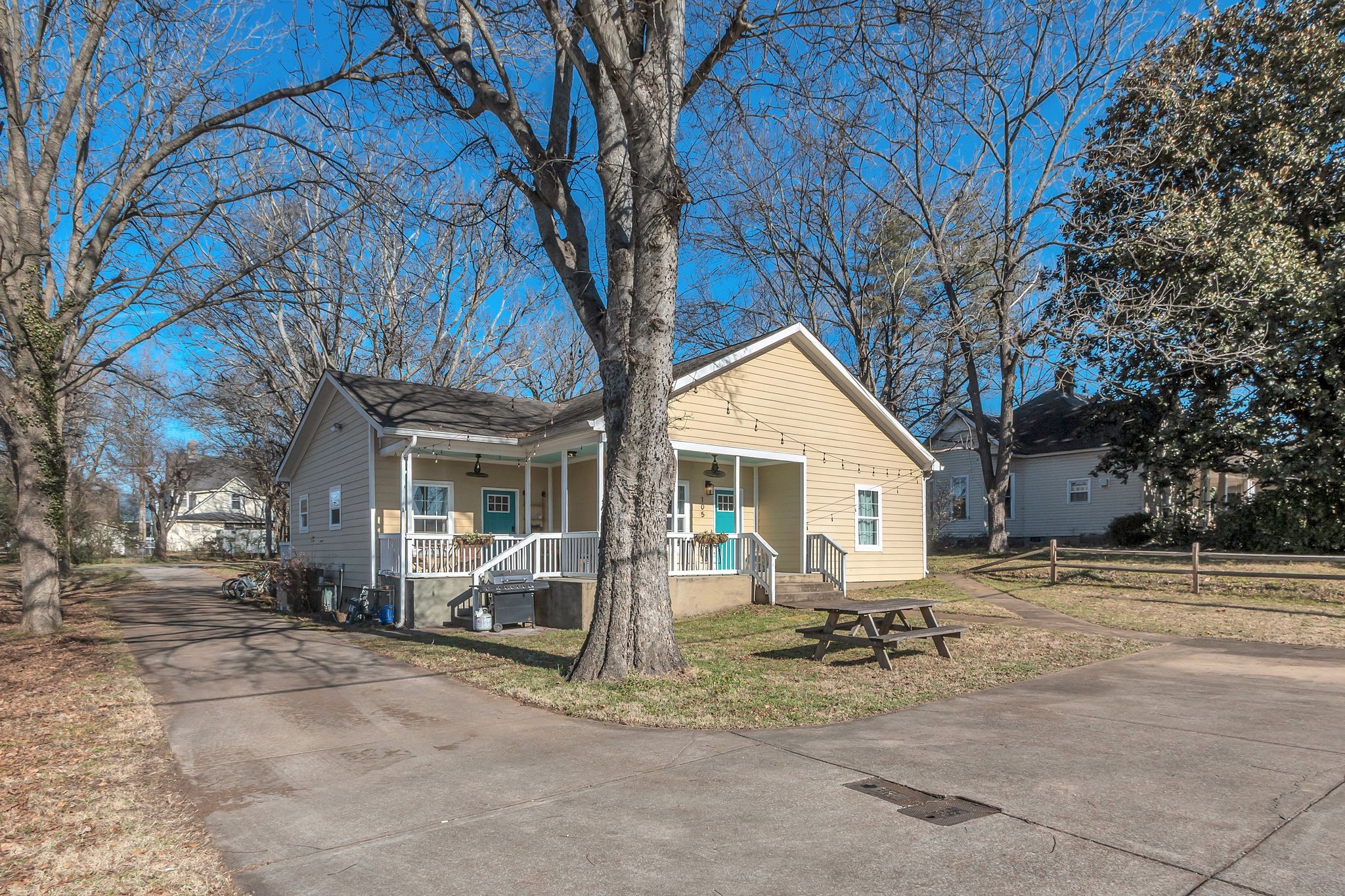 105 Riverside Dr Unit: A