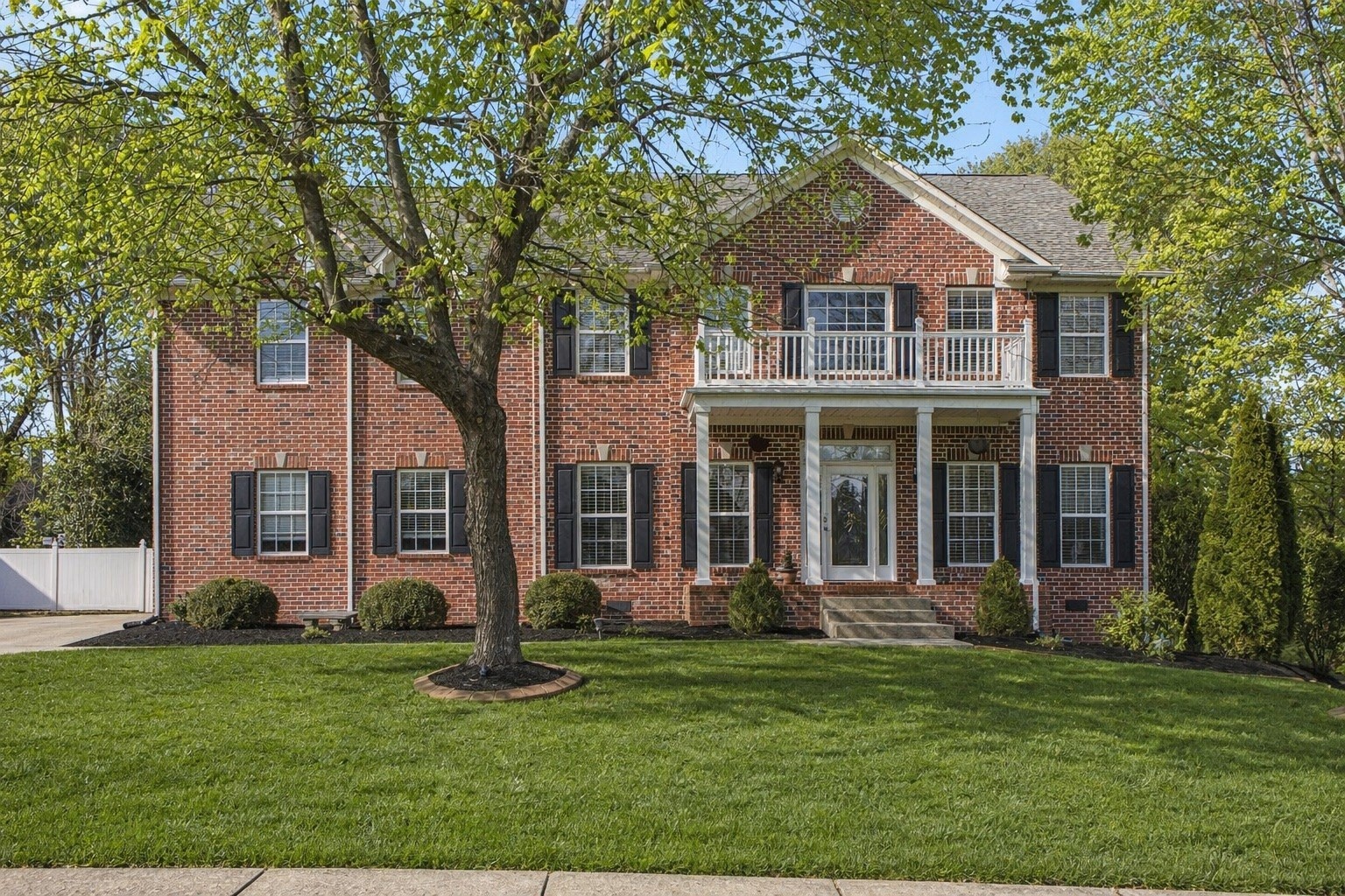 1060 Auldridge Dr