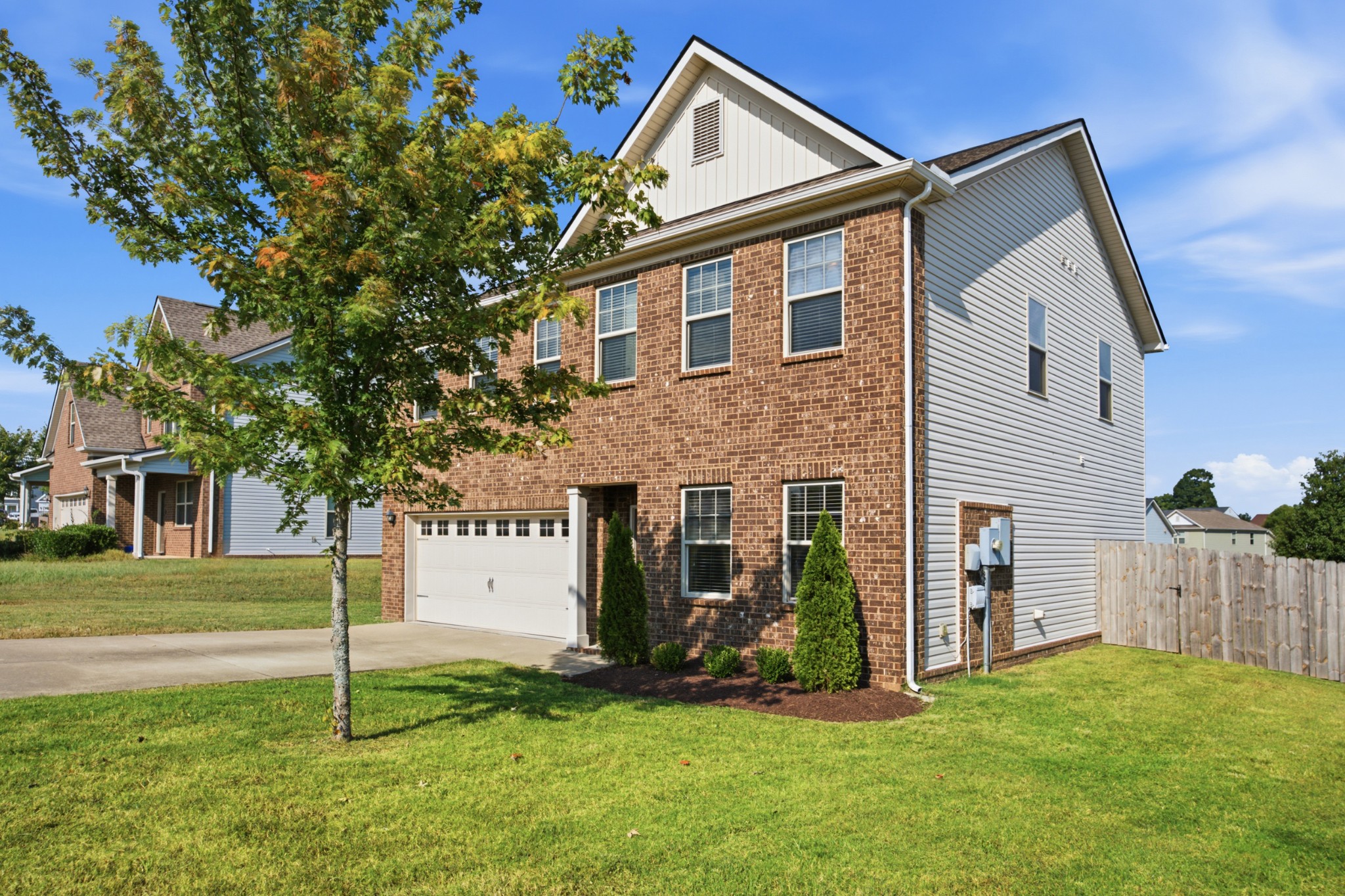 3039 Commonwealth Dr