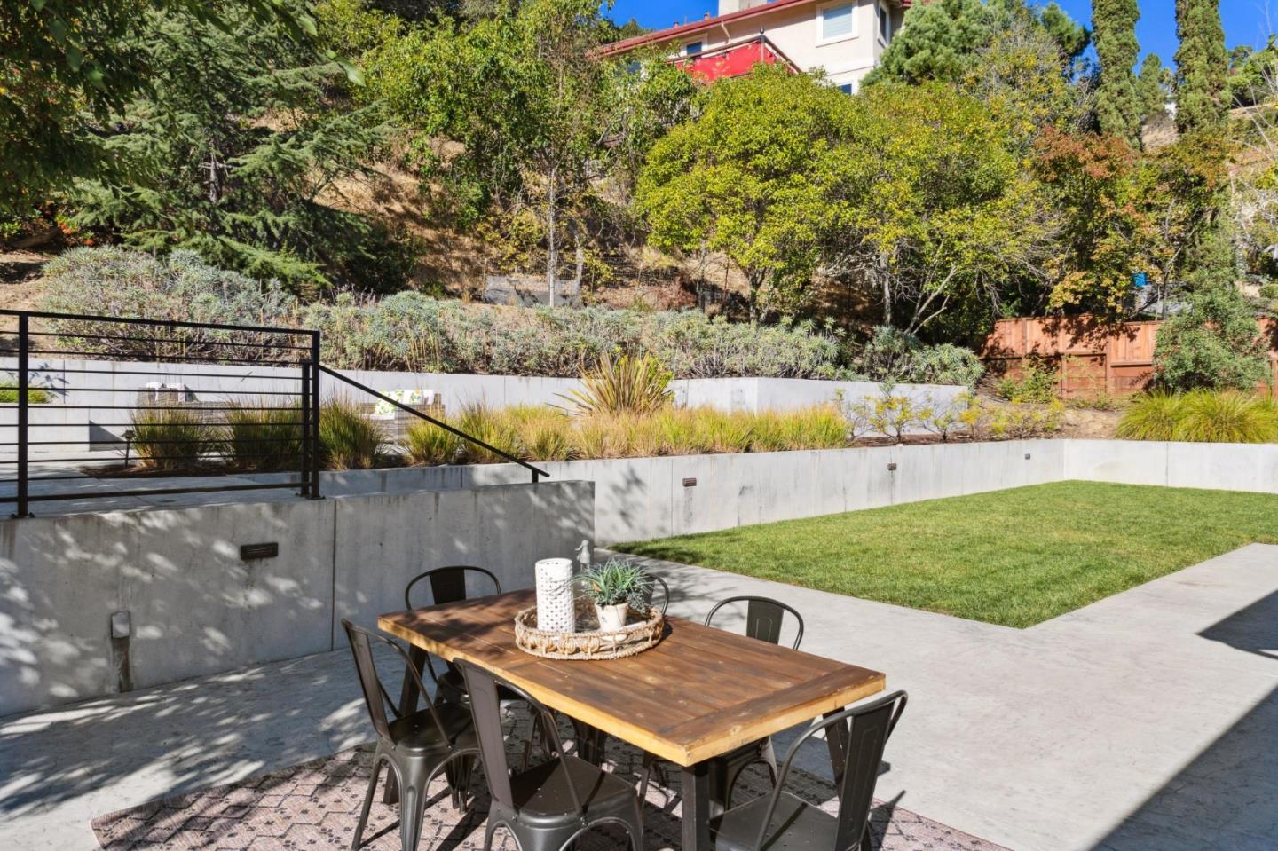 1091 Porto Marino DR