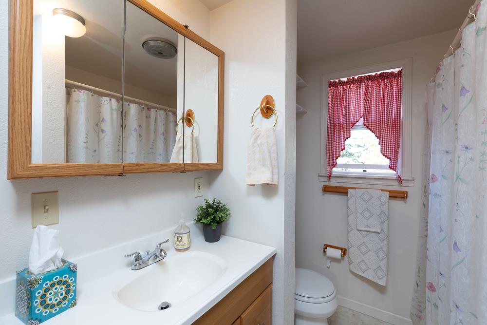 708 Ralston Ridge