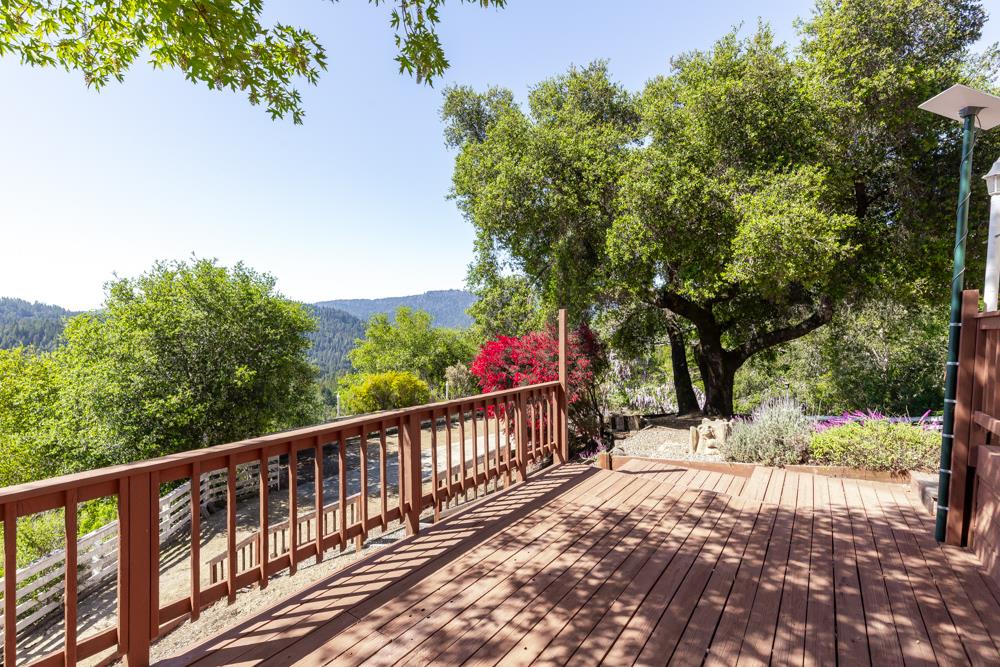 708 Ralston Ridge