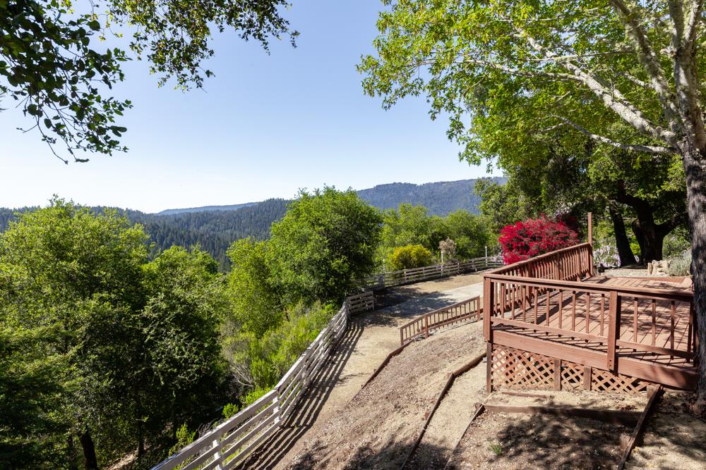 708 Ralston Ridge