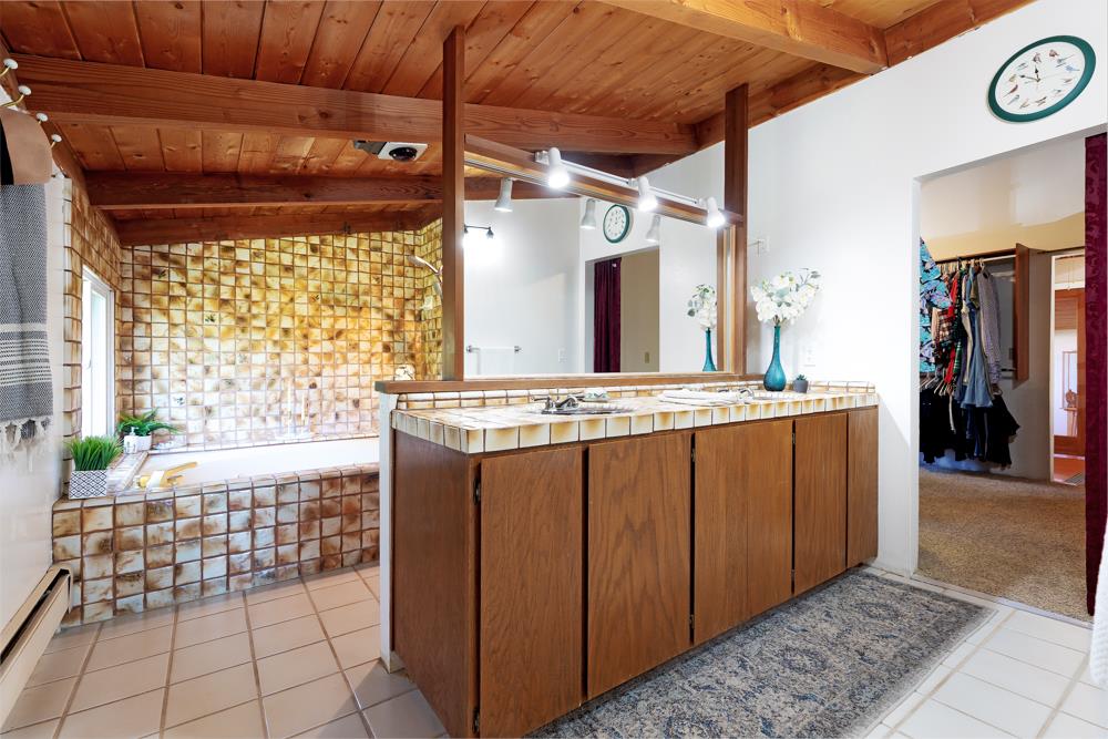 708 Ralston Ridge