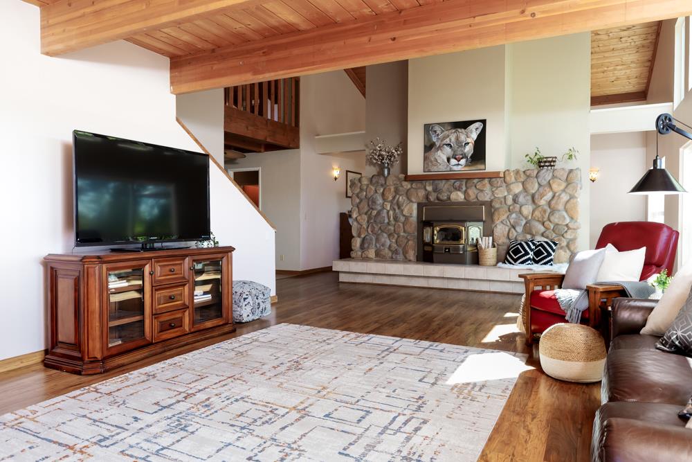 708 Ralston Ridge