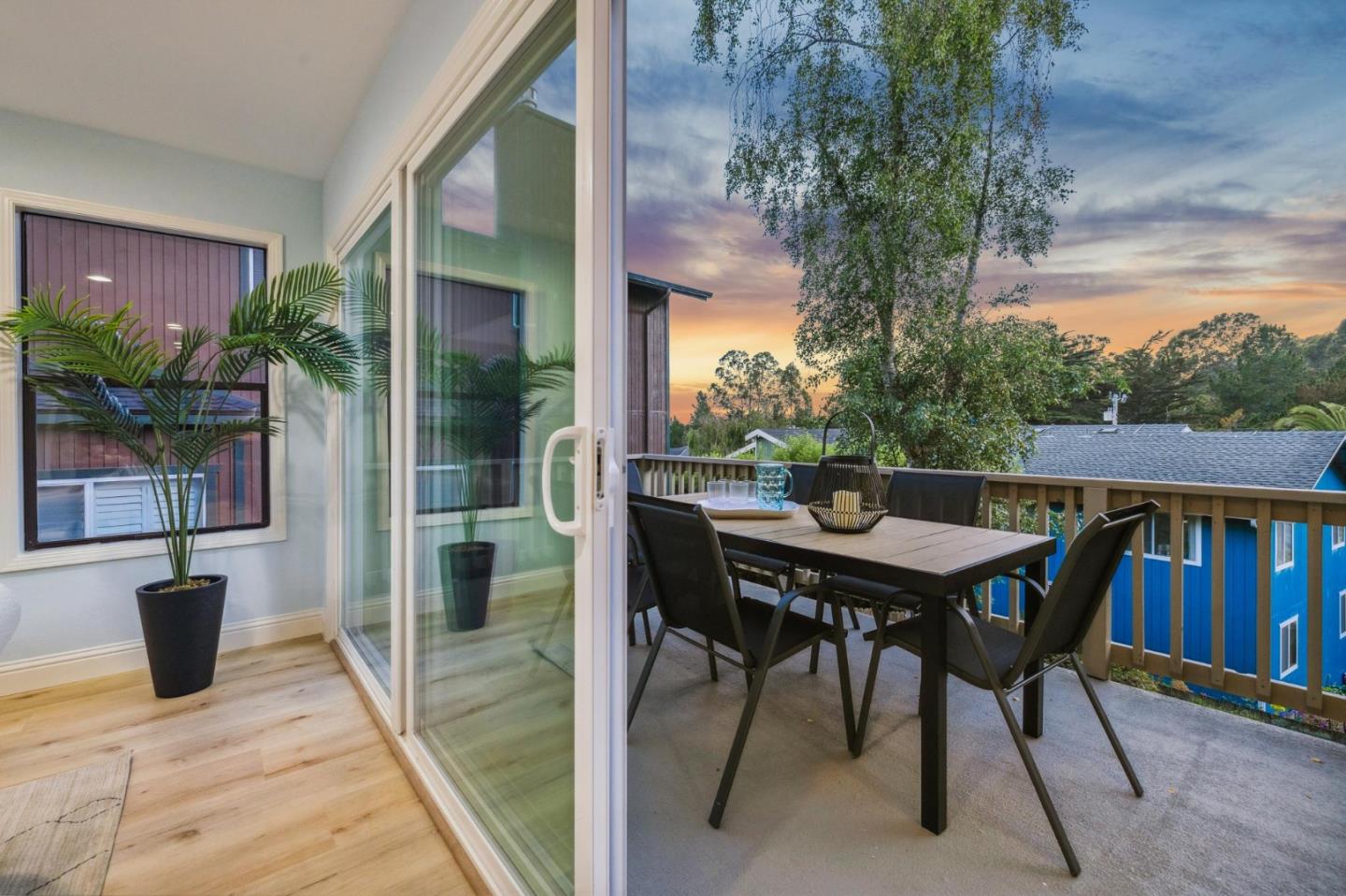 389 Avenue Granada