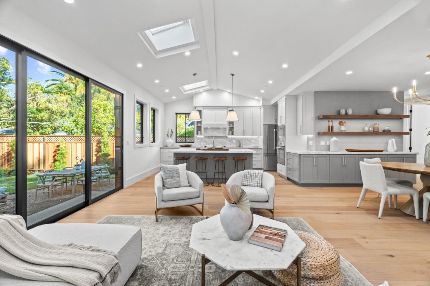 56 Melrose Place