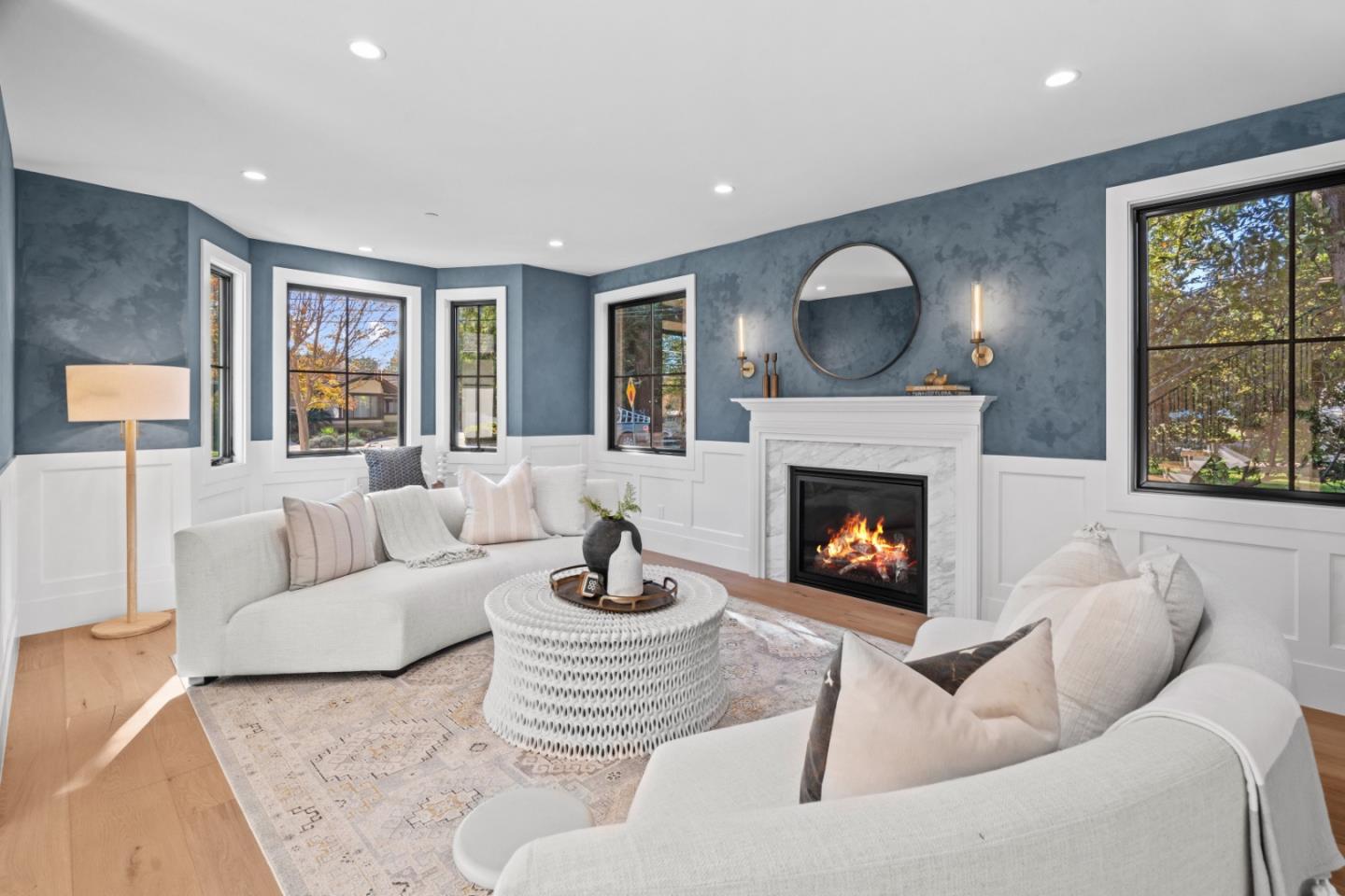 56 Melrose Place