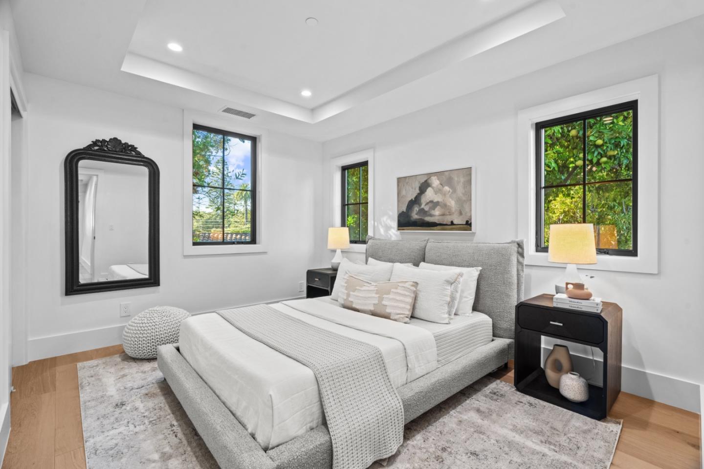 56 Melrose Place