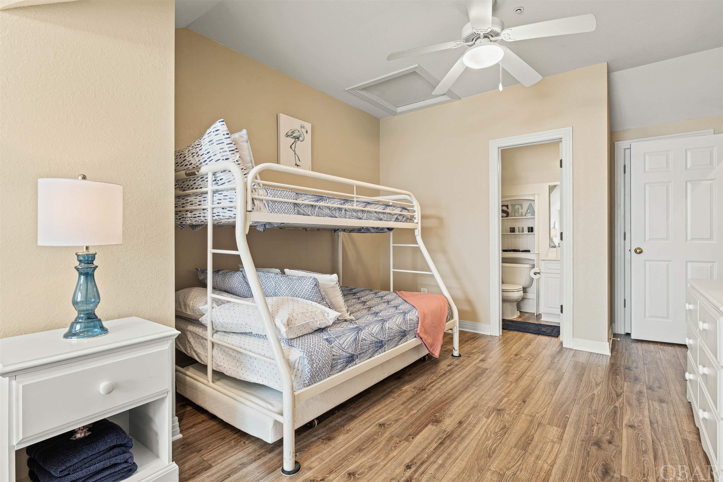 1107 Cambridge Road Unit E