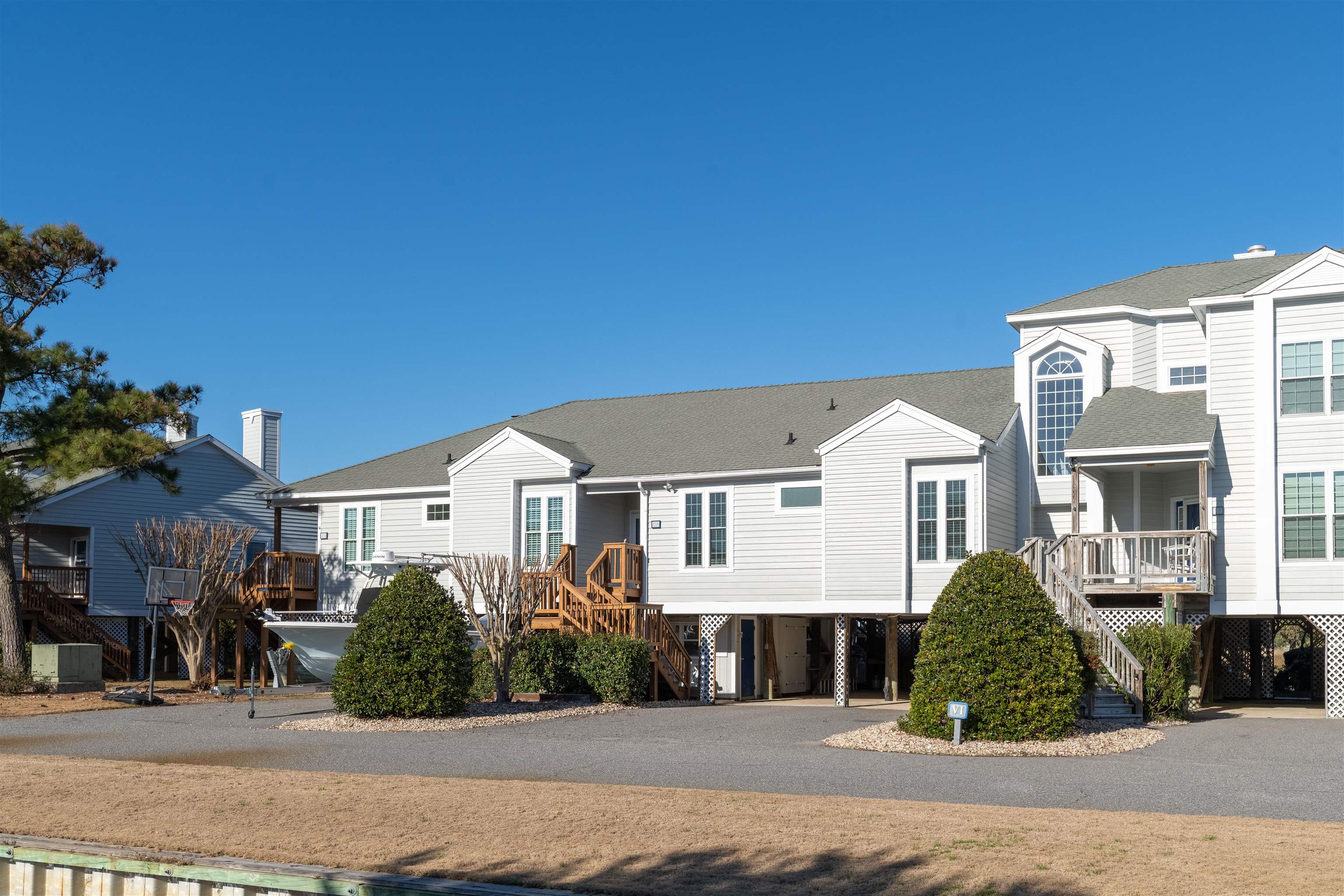 602 Sextant Court Unit 602