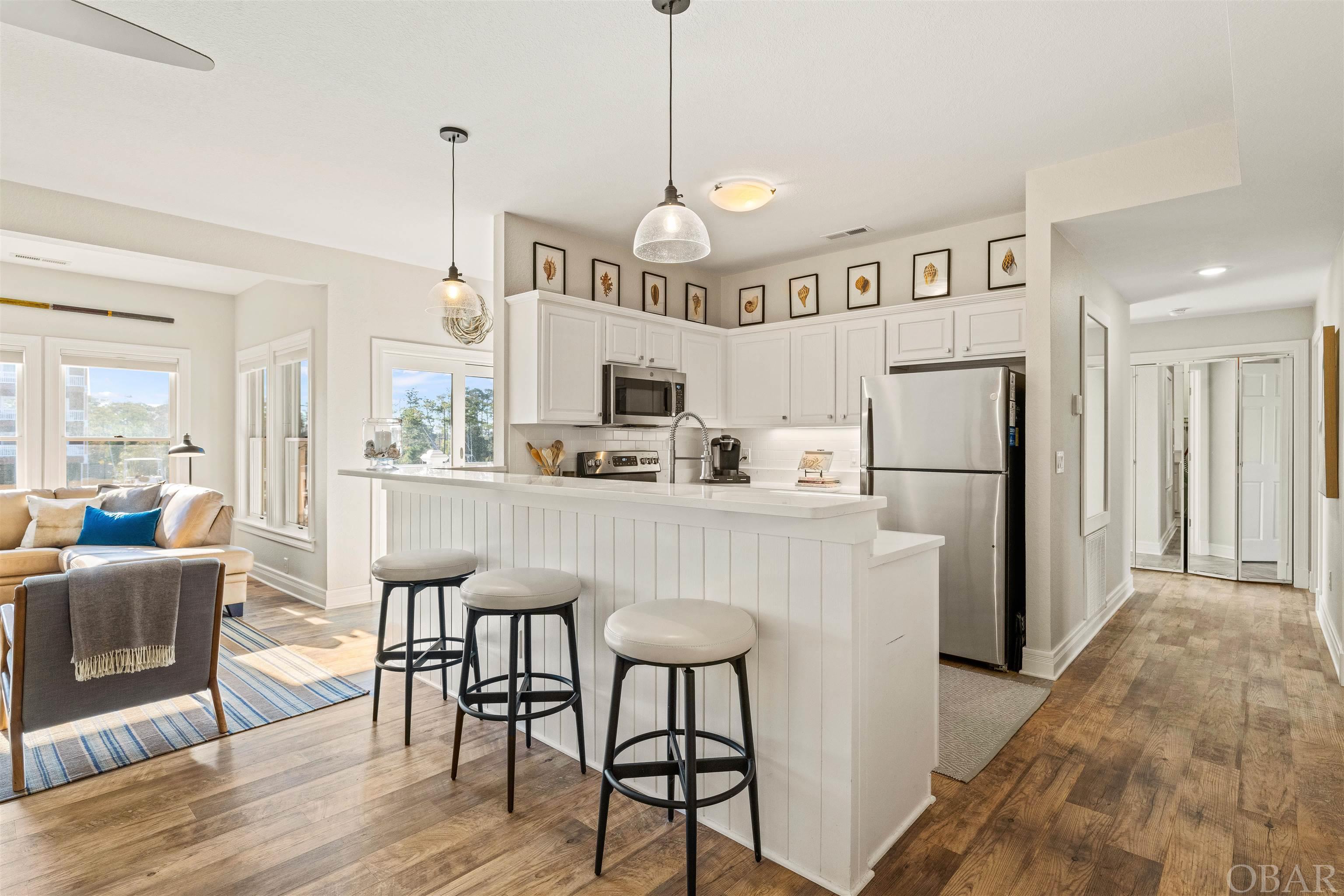 201 North Bay Club Drive Unit 201