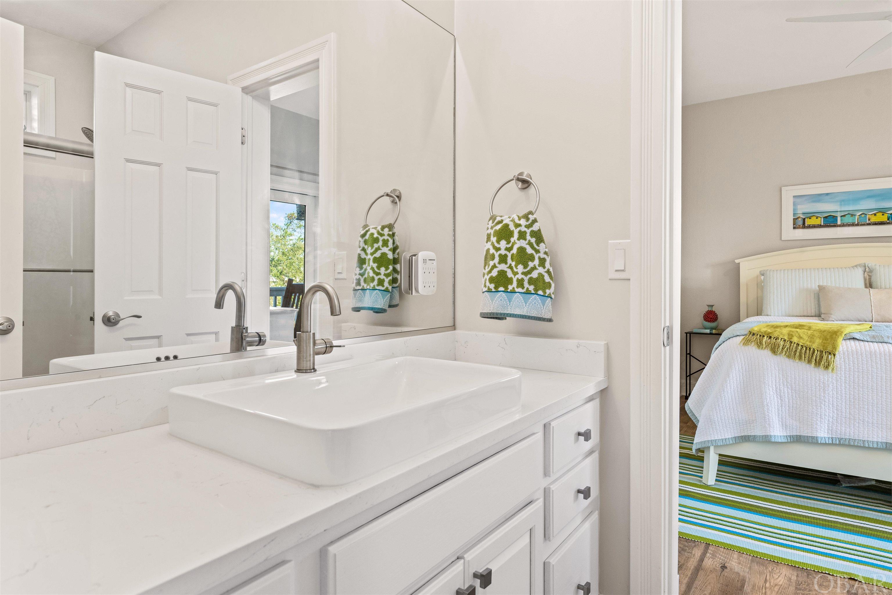 201 North Bay Club Drive Unit 201