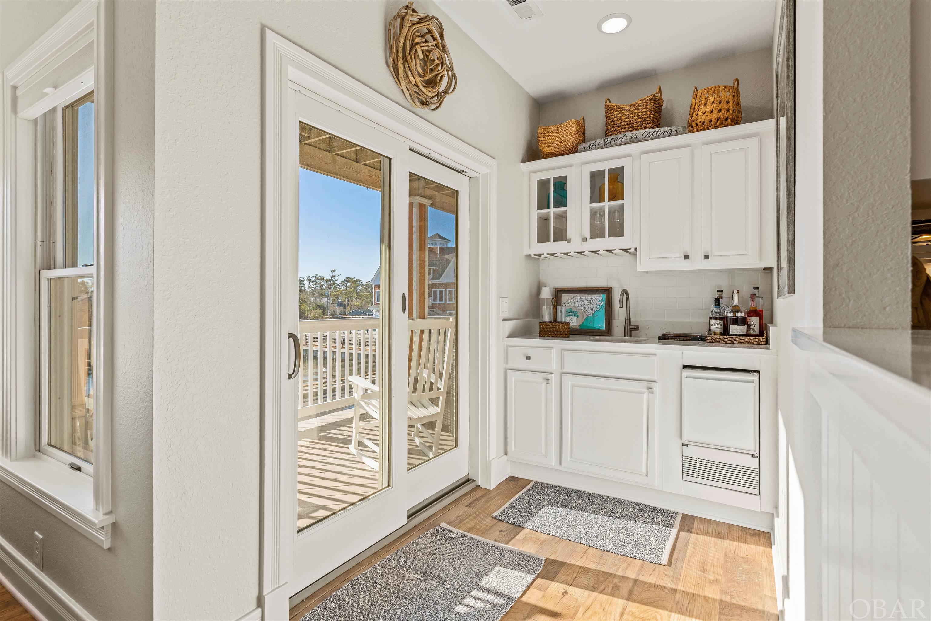 201 North Bay Club Drive Unit 201