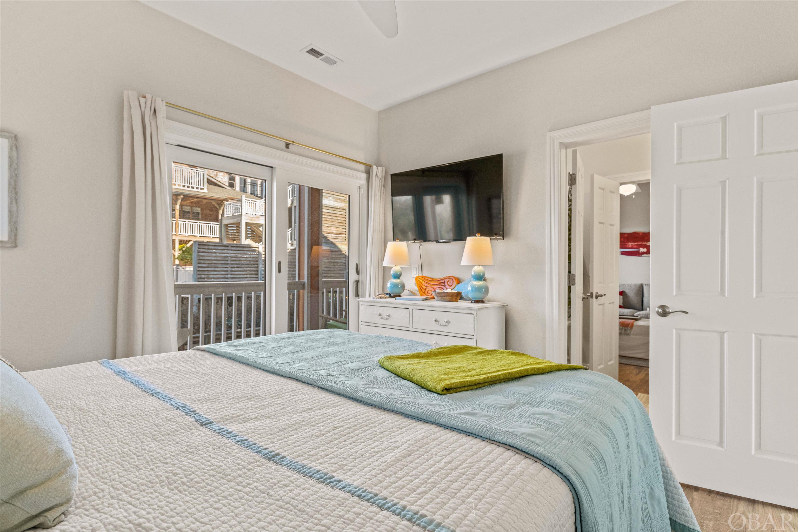 201 North Bay Club Drive Unit 201