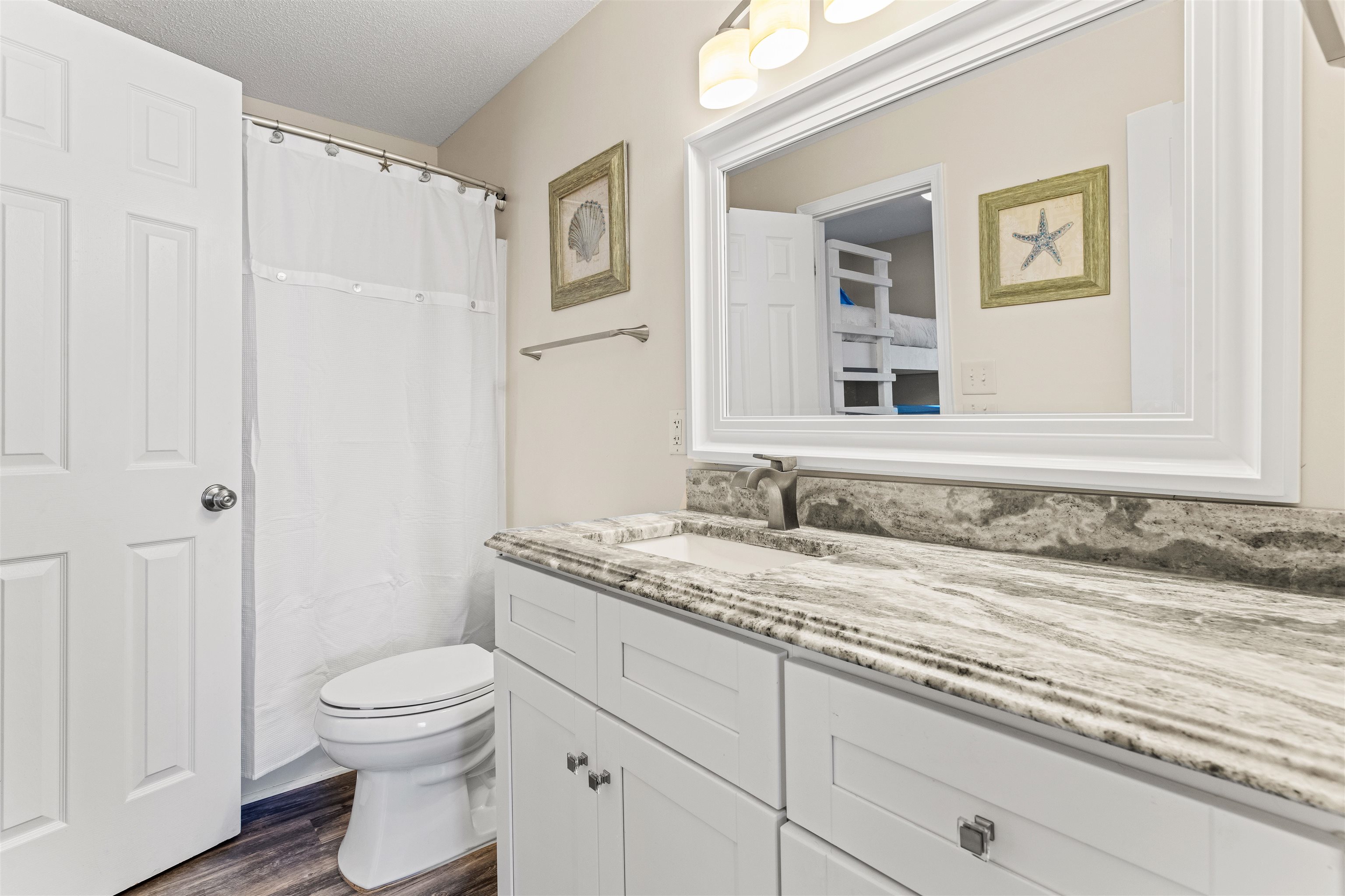 211 Pirates Way Unit 211