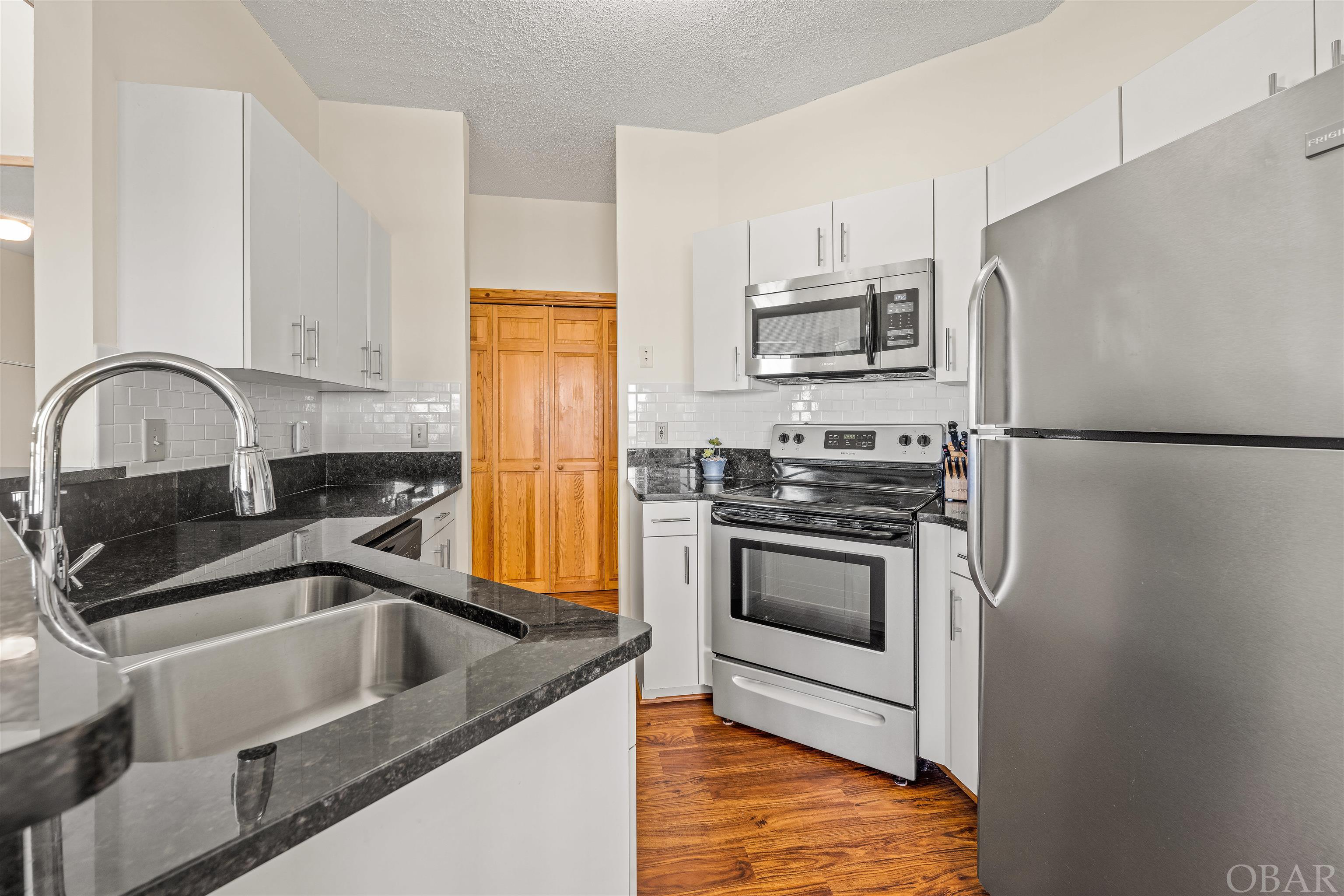 405 Sextant Court Unit 405
