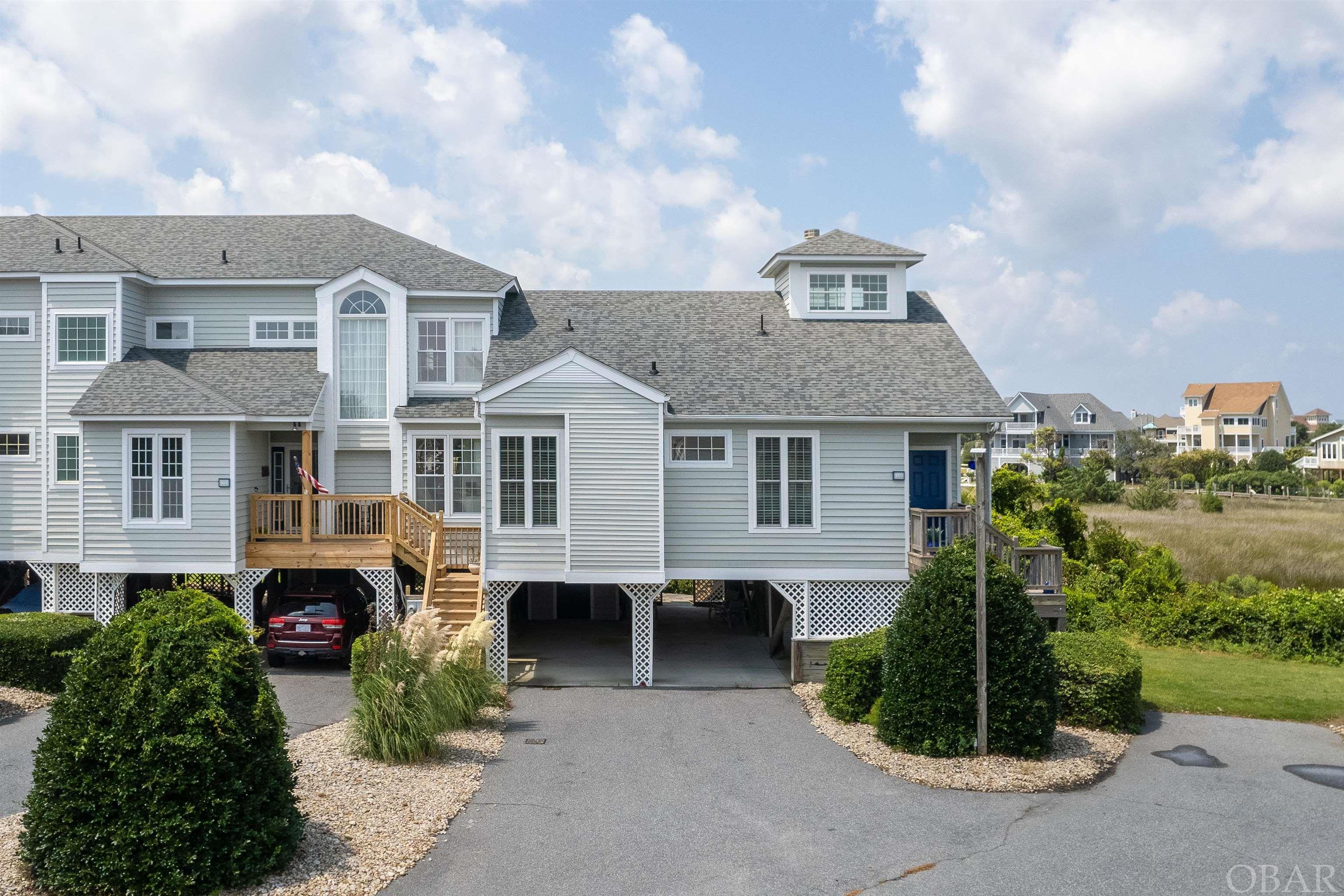 405 Sextant Court Unit 405
