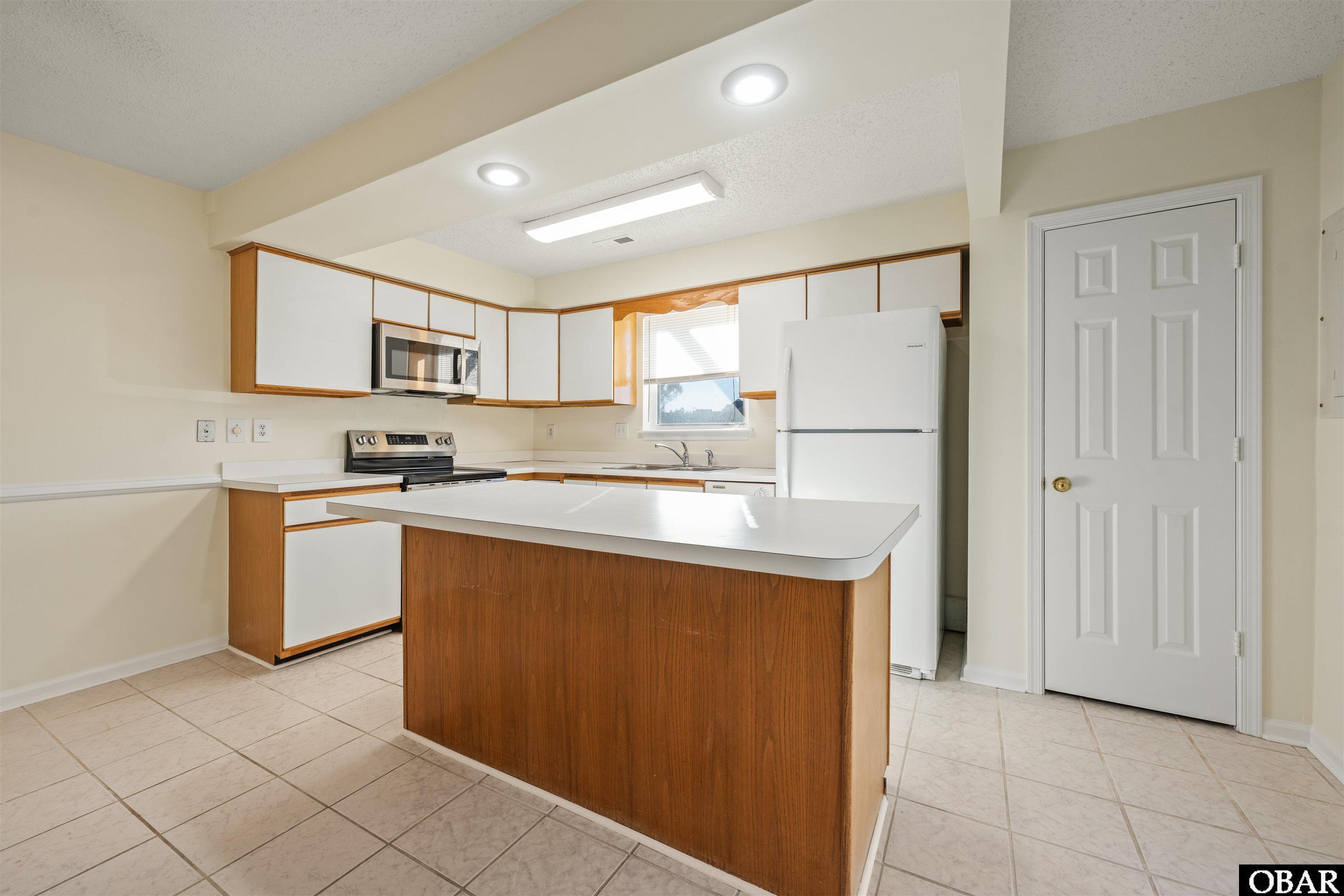 4103 Captain Cuttle Court Unit #4103