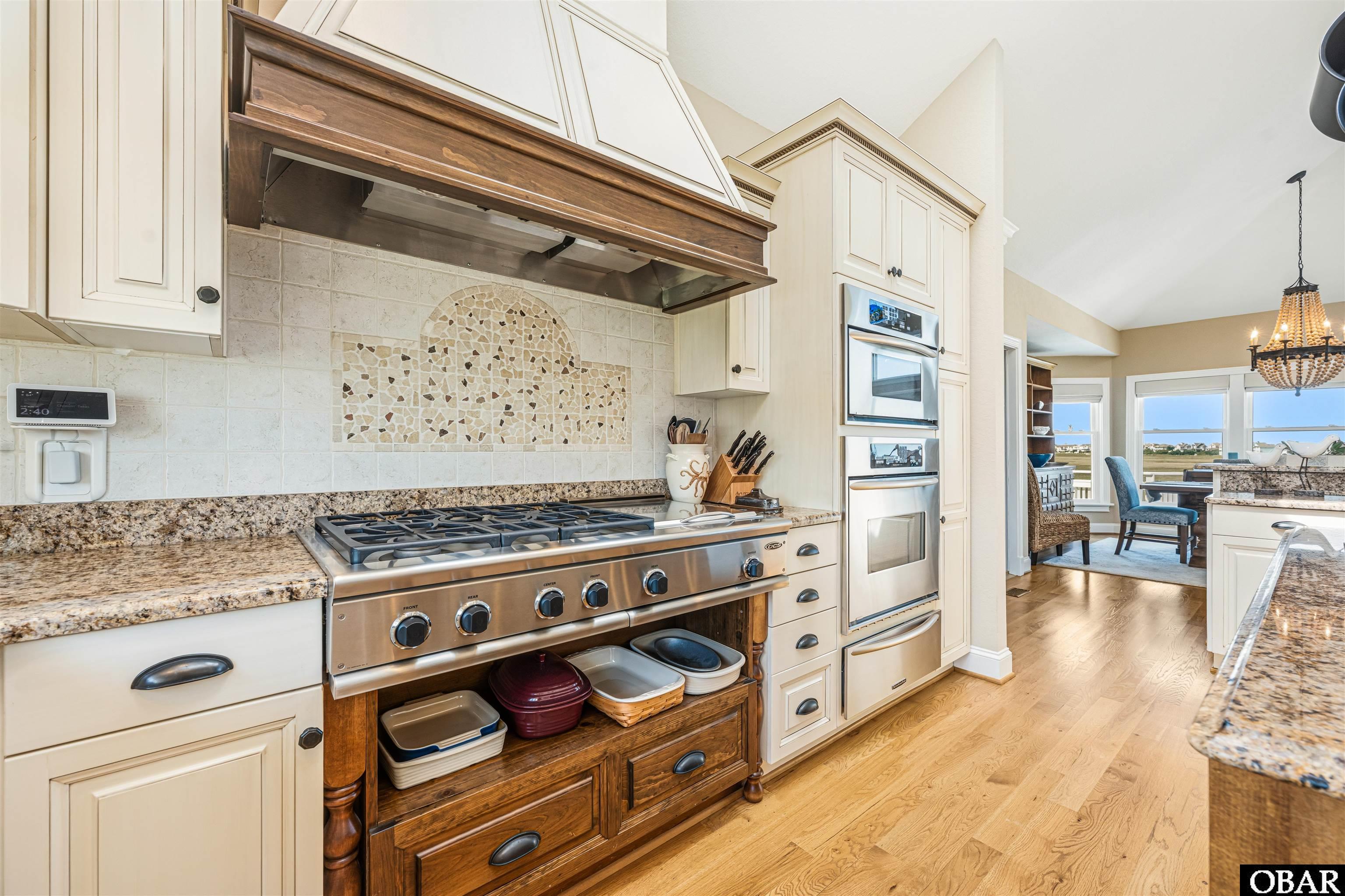 46 N Hammock Court