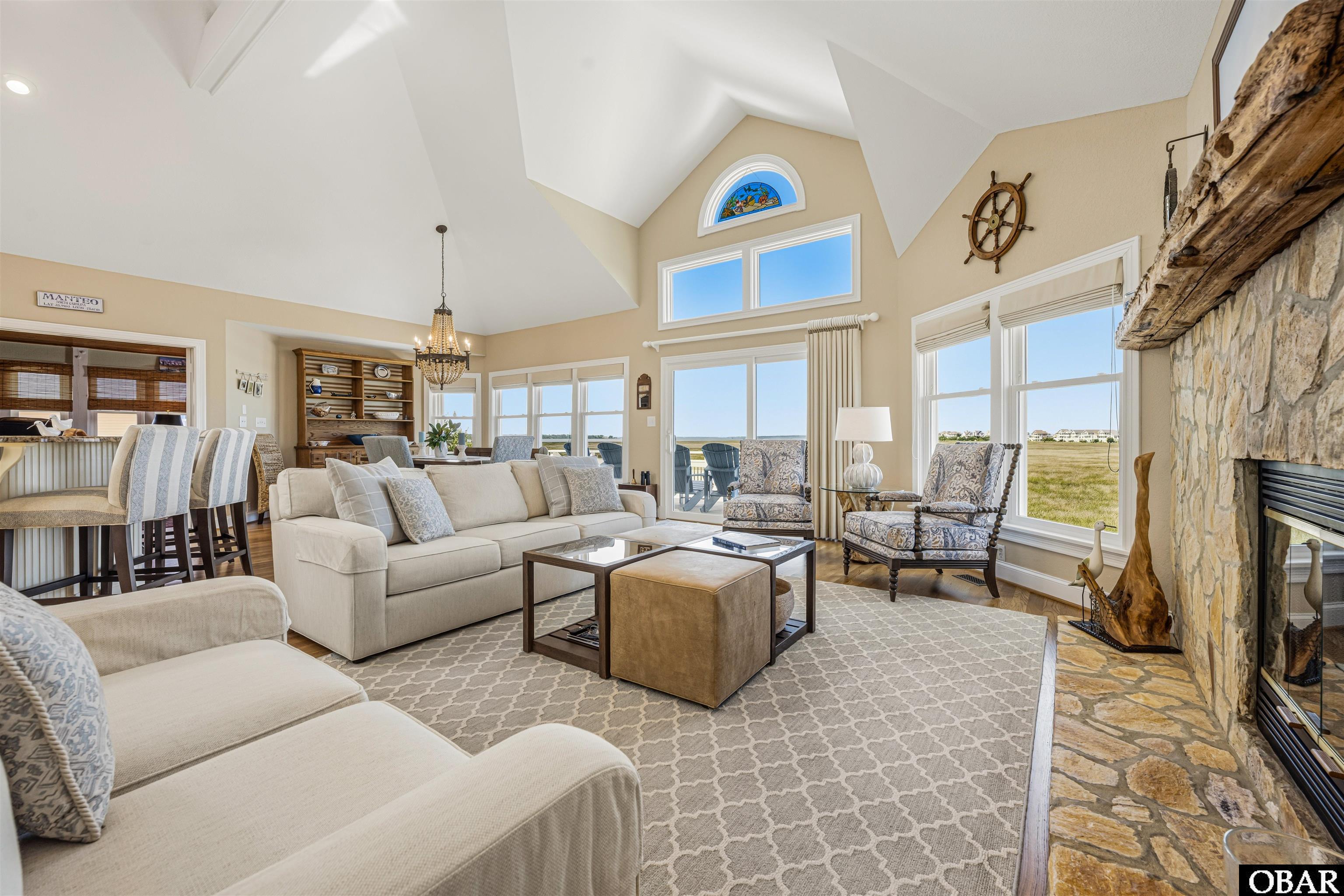 46 N Hammock Court