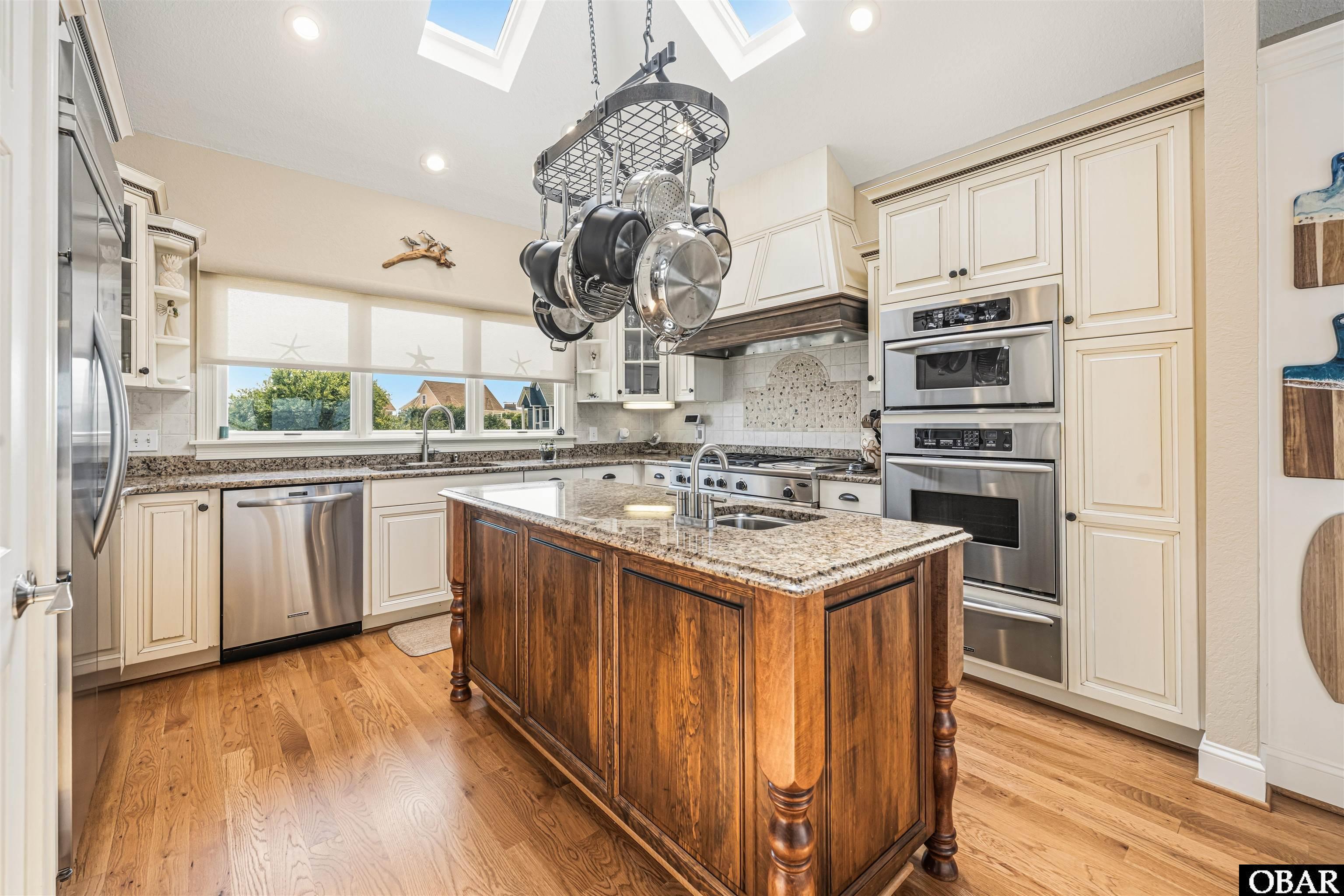 46 N Hammock Court